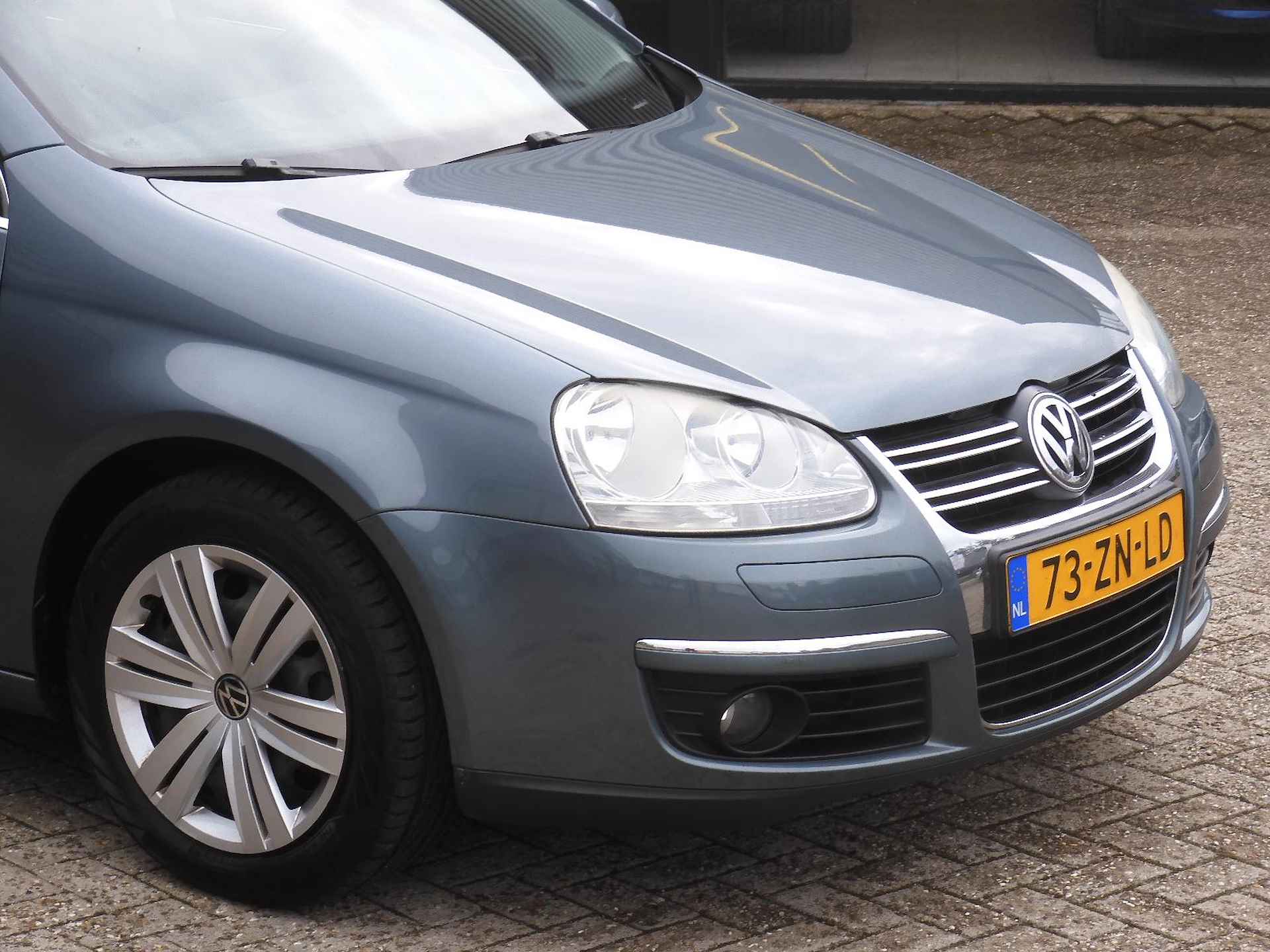 Volkswagen Jetta 1.4TSi / DISTRIBUTIE VERV./ 4 NIEUWE BANDEN - 9/24