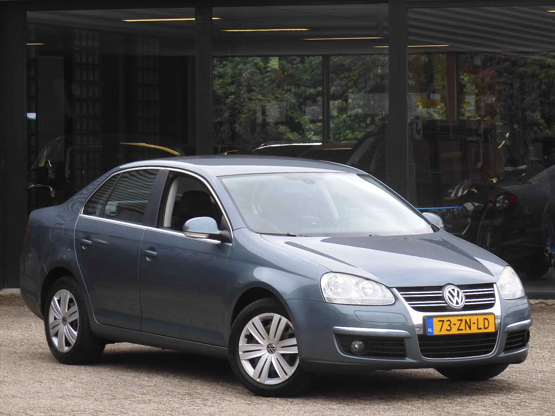 Volkswagen Jetta 1.4TSi / DISTRIBUTIE VERV./ 4 NIEUWE BANDEN - 16/24