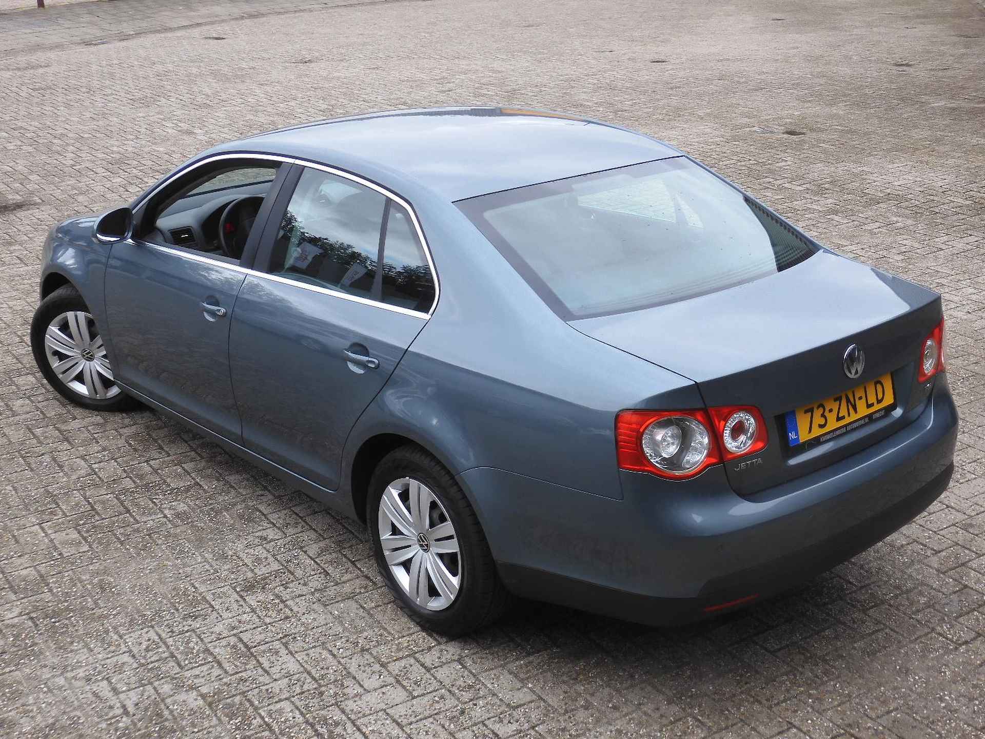 Volkswagen Jetta 1.4TSi / DISTRIBUTIE VERV./ 4 NIEUWE BANDEN - 18/24