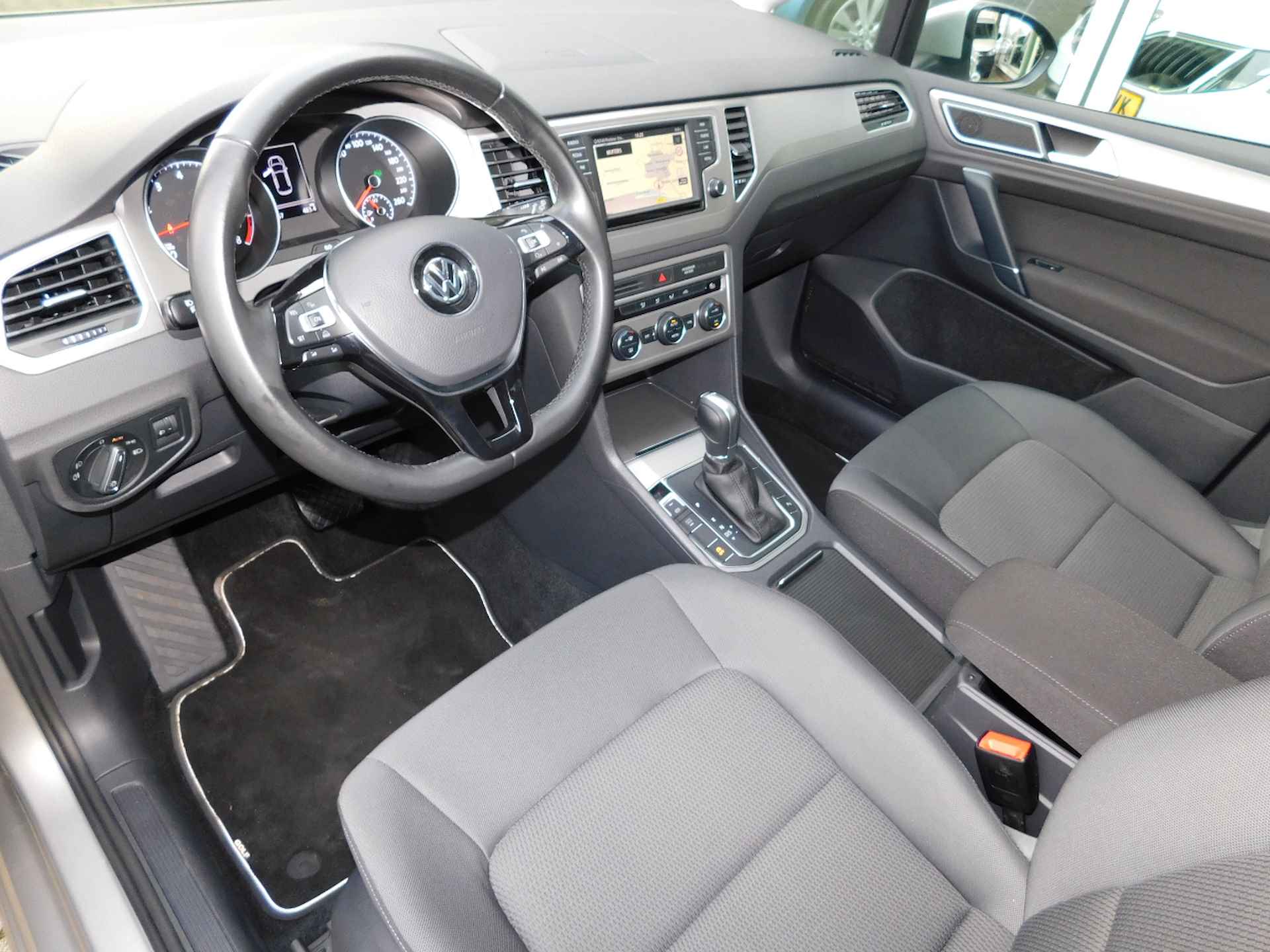 Volkswagen Golf Sportsvan 1.0TSI 116PK DSG COMF.LINE! All-in Prijs!! - 2/29