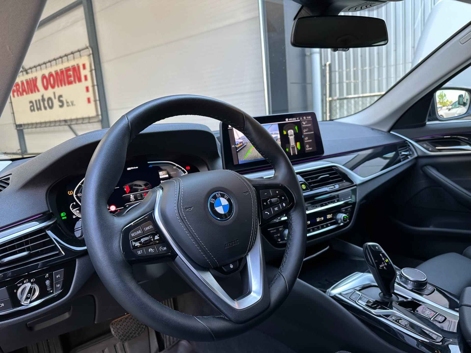 BMW 5-serie Touring 530e + Leder | Camera | Apple | LED | 20'' | ACC | 12 Maanden BOVAG - 15/31