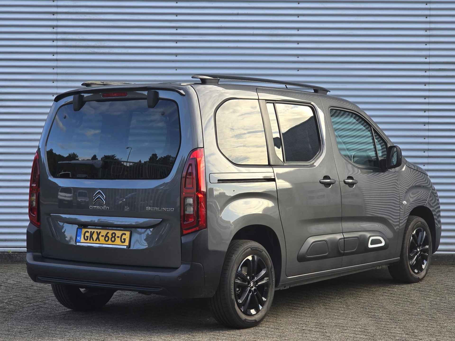 Citroën Berlingo MPV Shine 1.2 PureTech 130pk EAT8 AUTOMAAT | PANODAK | NAVI | CAMERA | MODUTOP | KEYLESS ENTRY | STOELVERW. | CLIMA | DAB+ | - 6/72