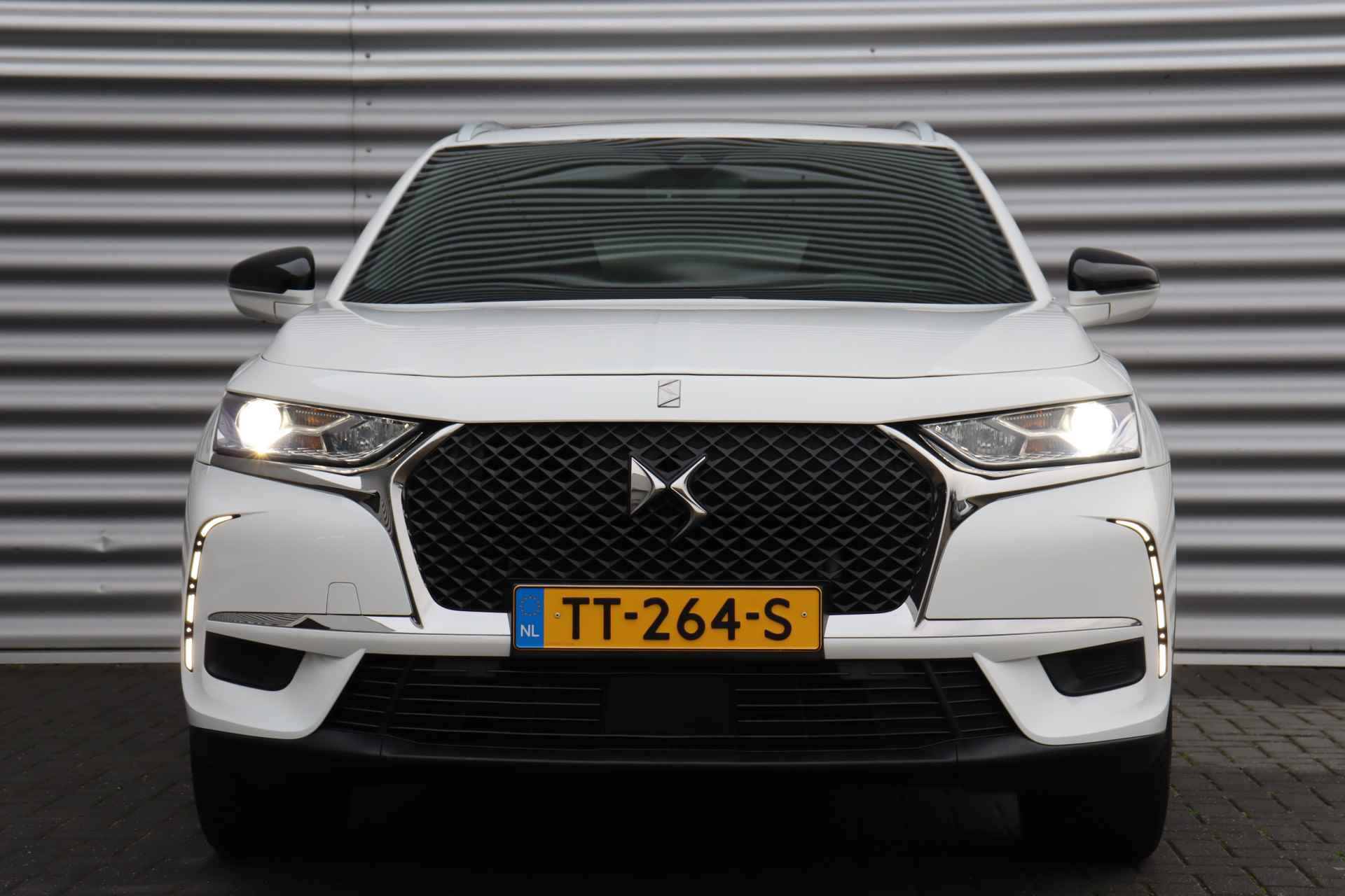 DS 7 Crossback 1.6 PURETECH 180PK BUSINESS / NAVI / CLIMA / LED / PDC / 18" LMV / KEYLESS / PANO. DAK / BLUETOOTH / CRUISECONTROL / NIEUWSTAAT - 5/36