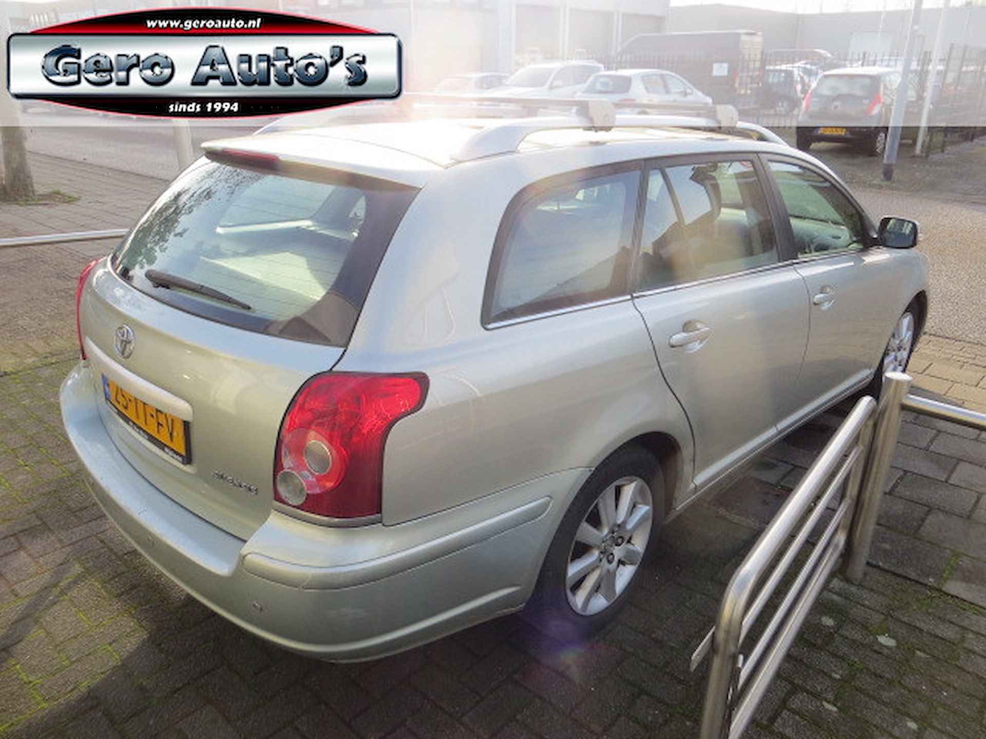 Toyota Avensis wagon 1.8 VVTi Luna station automaat nl-auto airco ecc lmv etc - 6/16