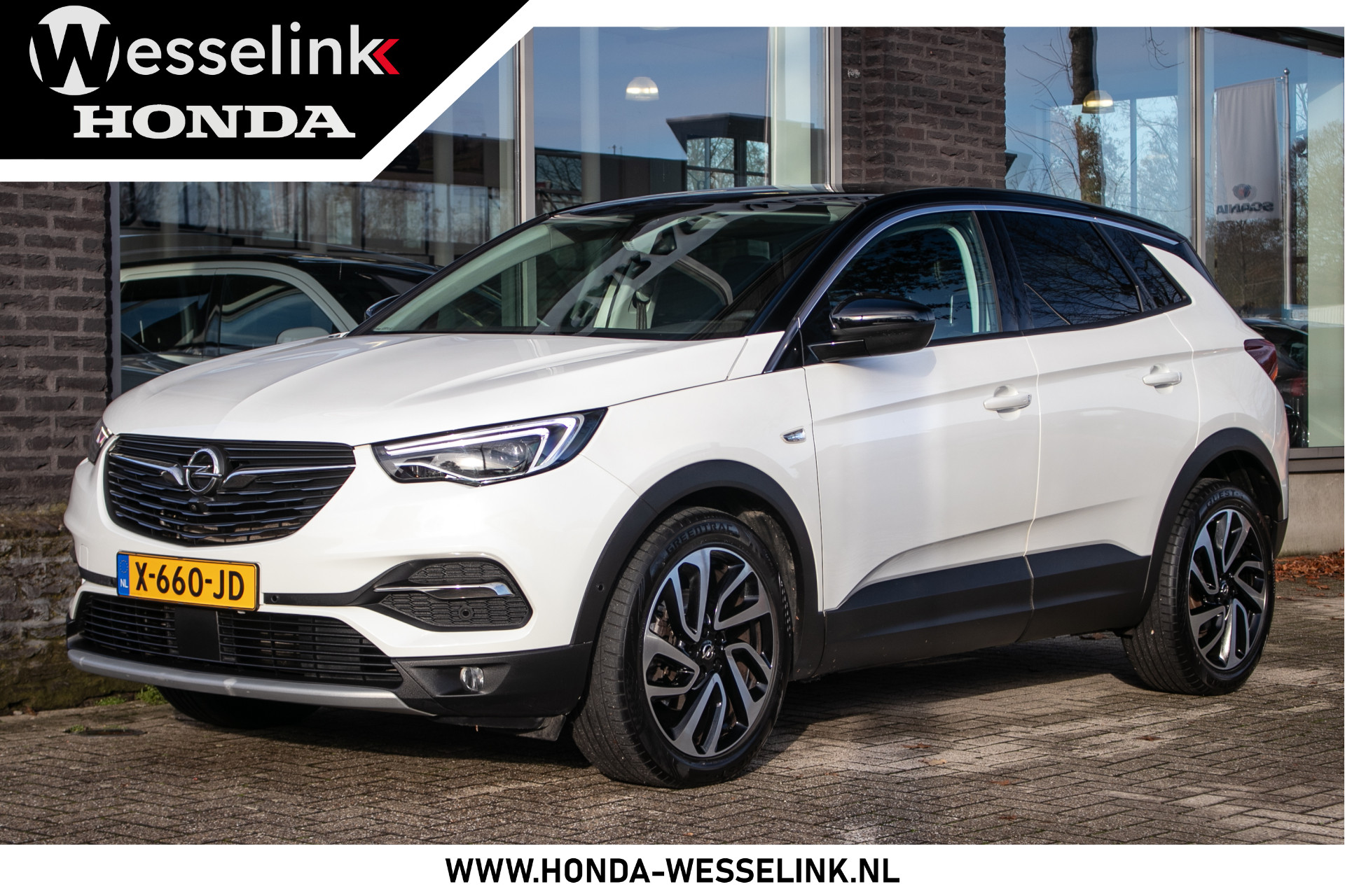 Opel Grandland X 1.6 Turbo Ultimate Automaat - All-in rijklrprs | DAB | Apple cp/Android a. bij viaBOVAG.nl