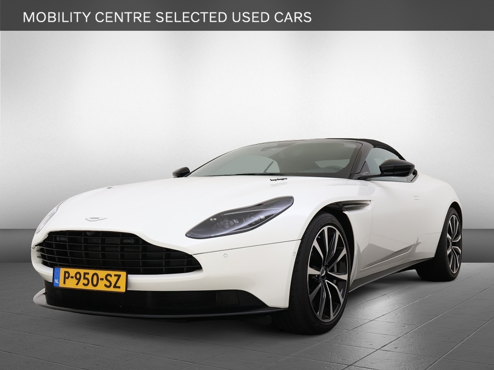 Aston martin DB11 Volante 4.0 V8 | Technology Pack | Dark Exterior Finisher Pack