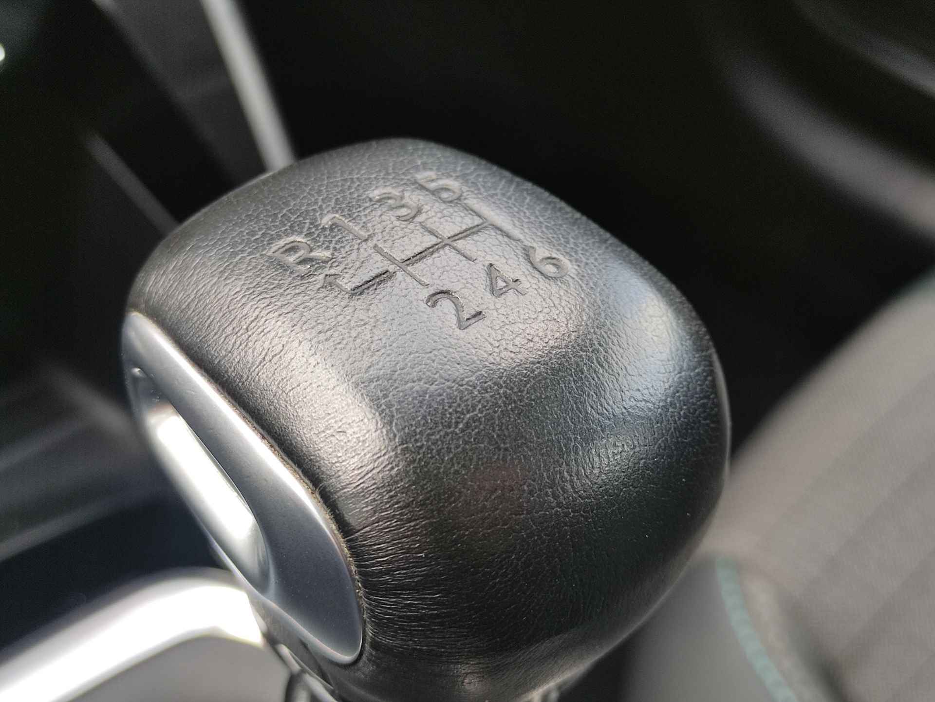 Peugeot 208 5-deurs 1.2 (100 pk) Allure - Apple Carplay - Android Auto - stoelverwarming - virtual cockpit - 15/46