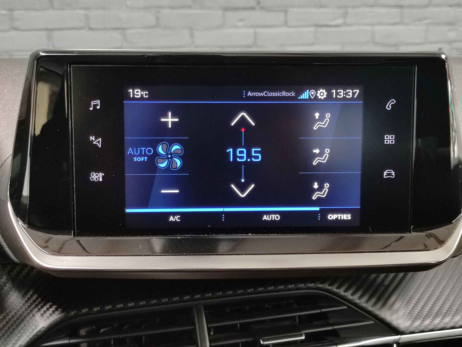 Peugeot 208 5-deurs 1.2 (100 pk) Allure - Apple Carplay - Android Auto - stoelverwarming - virtual cockpit - 32/46
