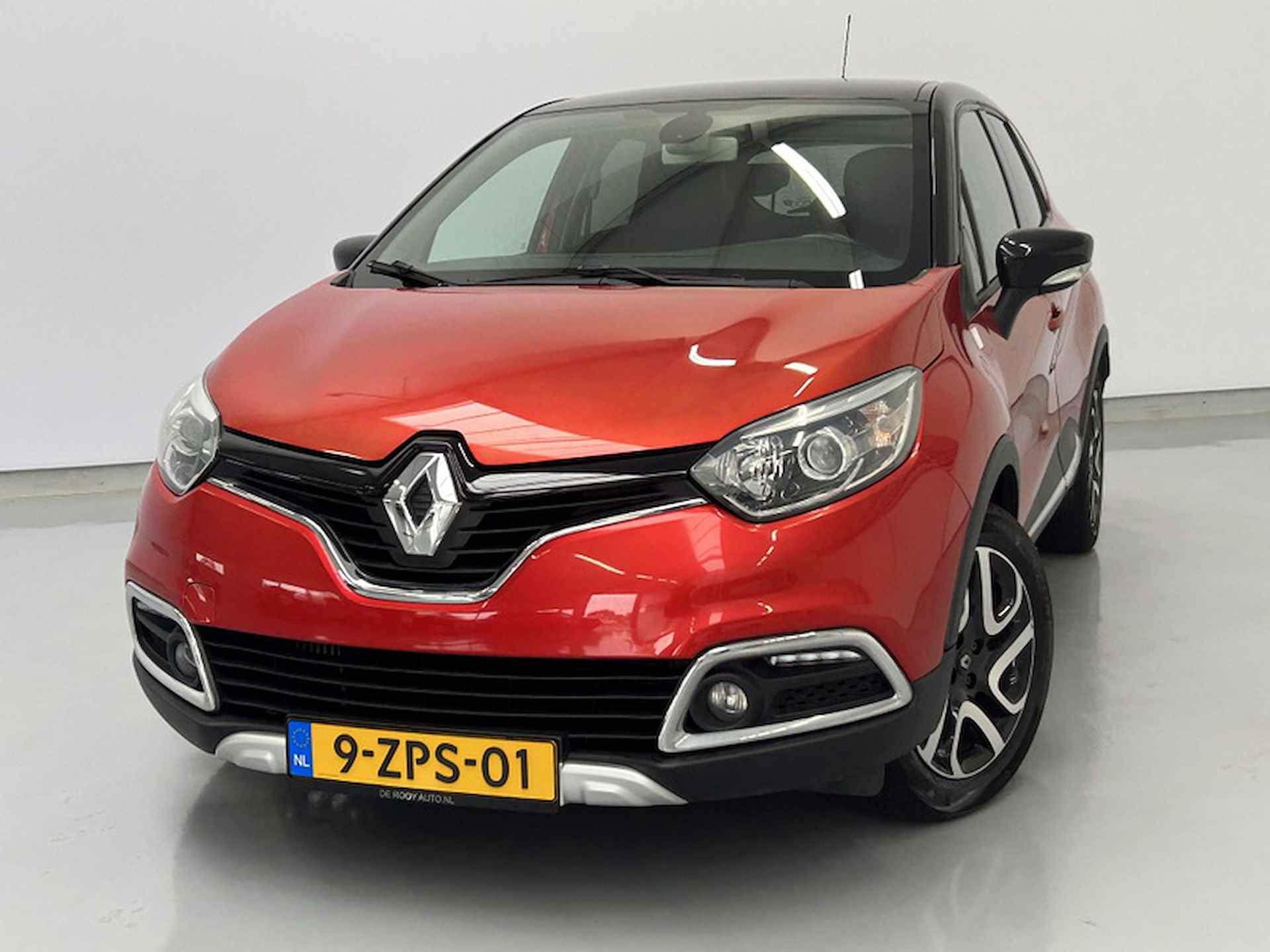 Renault Captur 0.9 TCe Helly Hansen 90PK, DEELS LEER | NAVIGATIE | CAMERA | CRUISE CONTROLE | PARKEERSENSOREN | AIRCO - 4/30