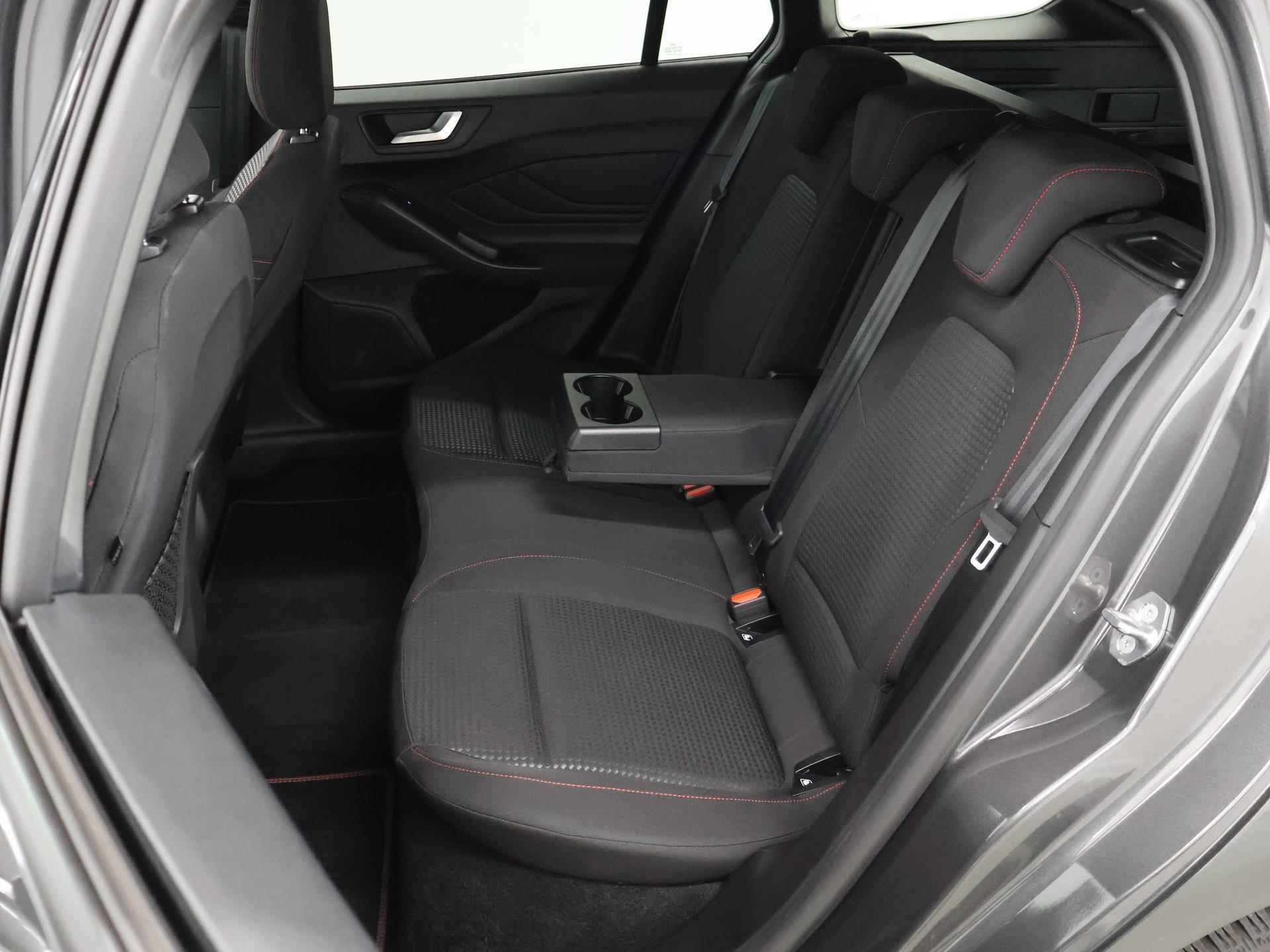 Ford Focus Wagon 1.0 EcoBoost Hybrid 155pk Aut. ST Line X | Adapt. Cruise Control | B&O Premium Audio | Winterpack | Draadloos CarPlay | - 12/41