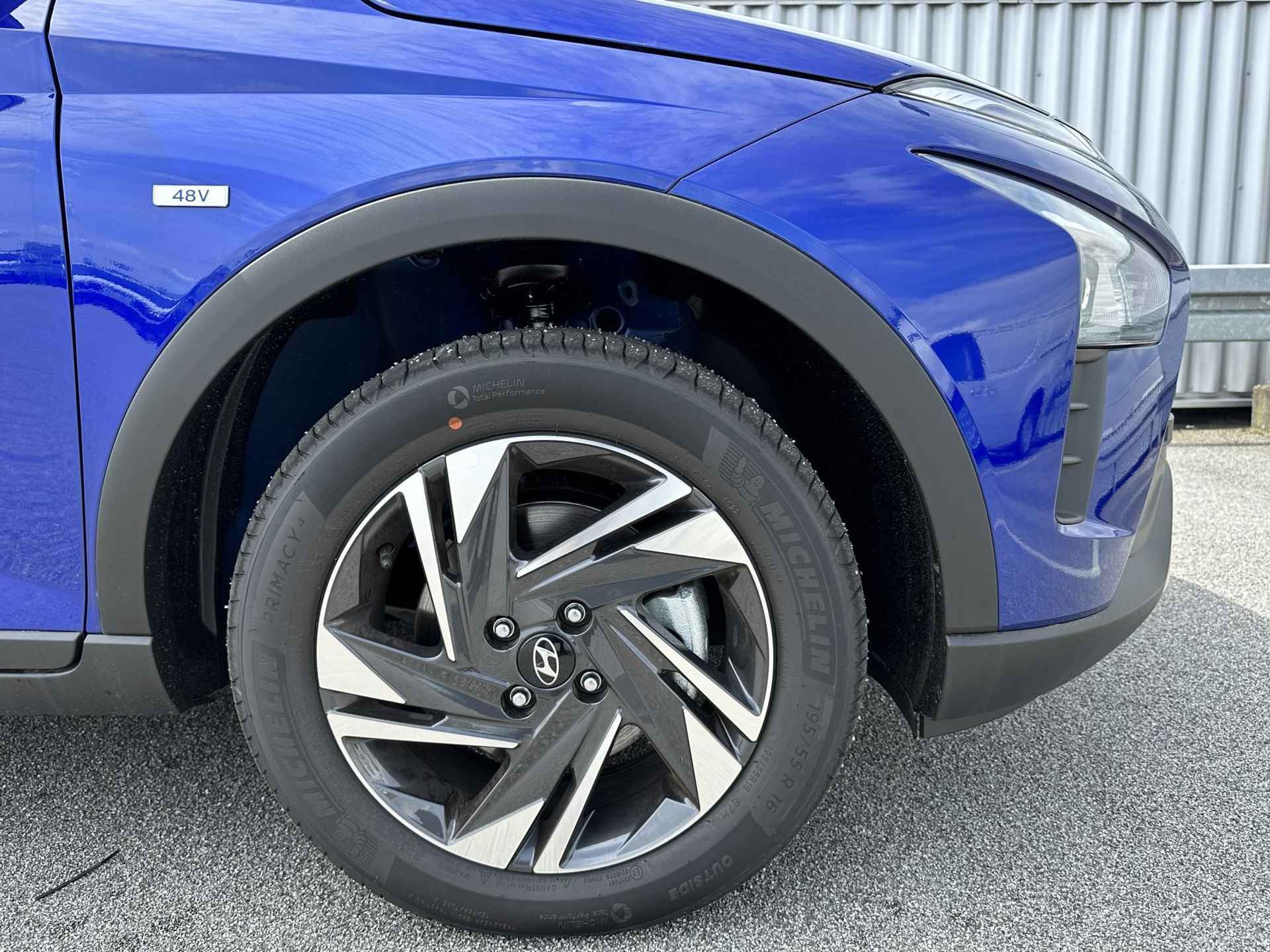 Hyundai Bayon 1.0 T-GDI Comfort Smart / € 2.500,- Registratie korting + GRATIS All Seasonbanden + € 1.200,- Prijsvoordeel / Cruise Control / Navigatie / Achteruitrijcamera / Apple carplay & Android auto / Airco / - 23/30