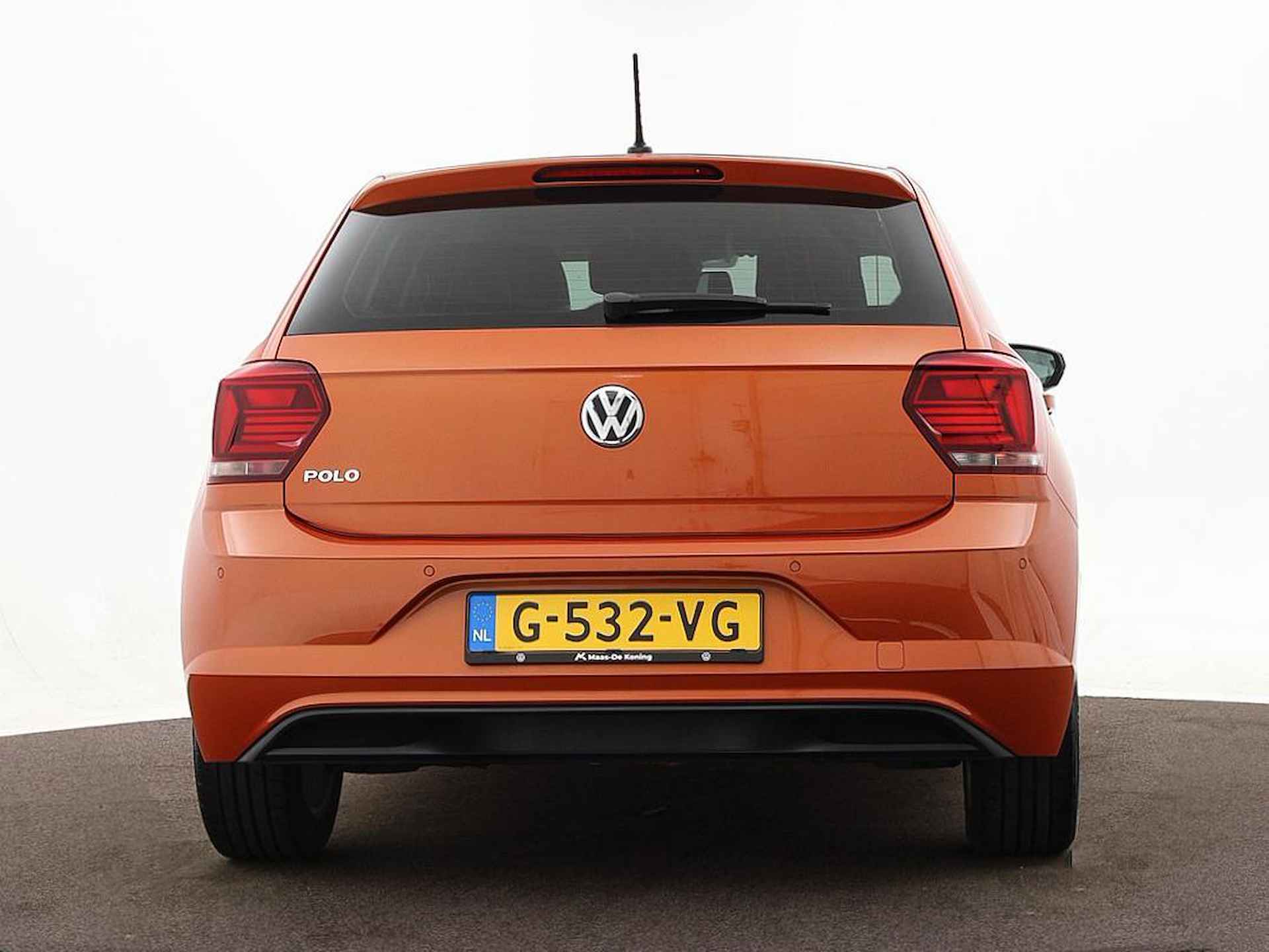 Volkswagen Polo 1.0 TSI 95pk DSG Highline | ACC | Climatronic | P-Sensoren | Park Assist | Camera | Radio | Bluetooth | 16'' Inch | 12 Maanden BOVAG-Garantie - 8/30