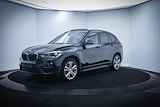 BMW X1 20iA X.Dr SPORT-LINE VOL! PANO/HARMANKARDON/LEER/SPORTST./MEMORY/KEYLESS/STOEL+STUURVERW.