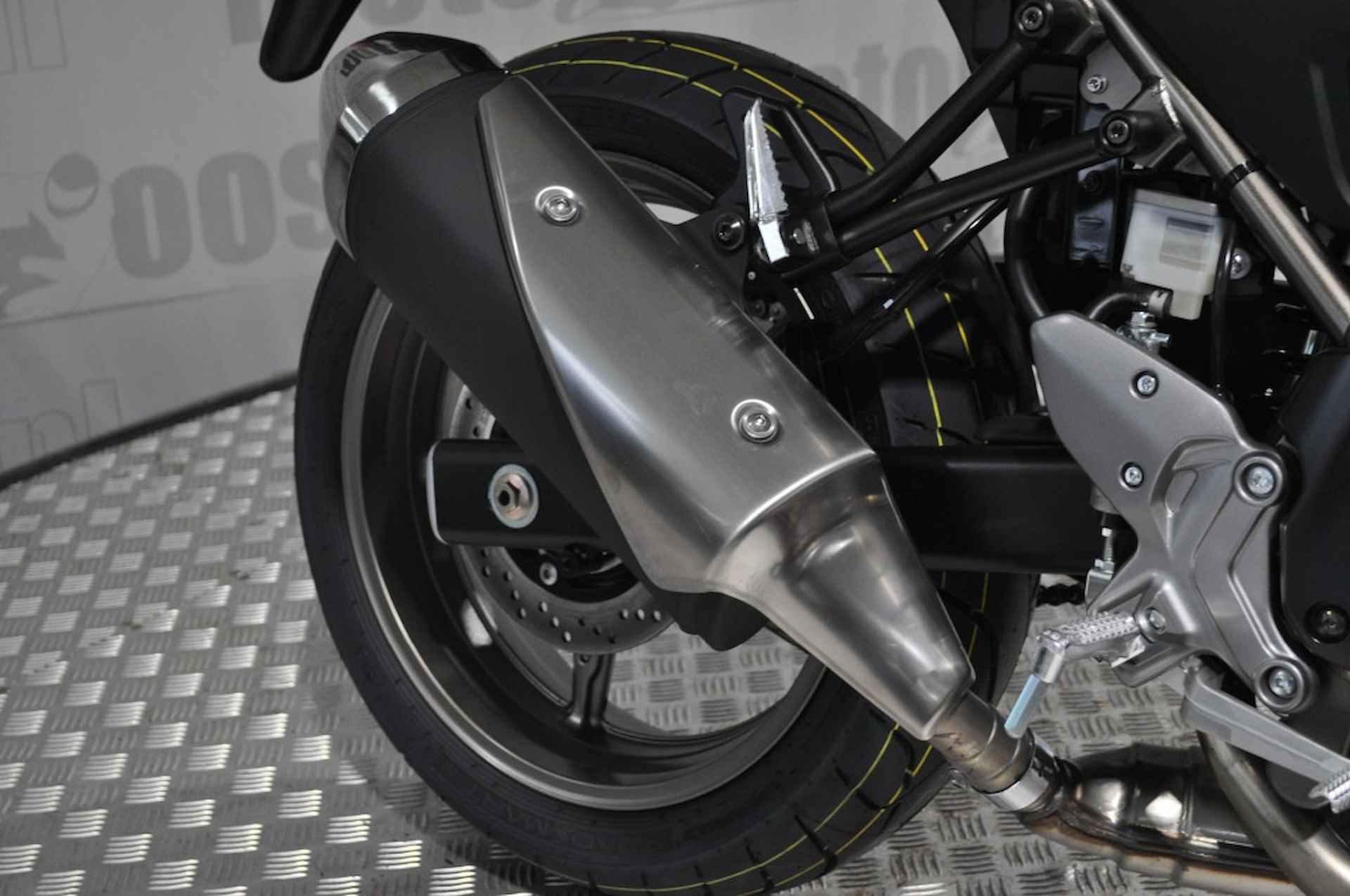 SUZUKI Sv 650   Abs A OF A2 RIJBEWIJS LEVERBAAR - 14/20