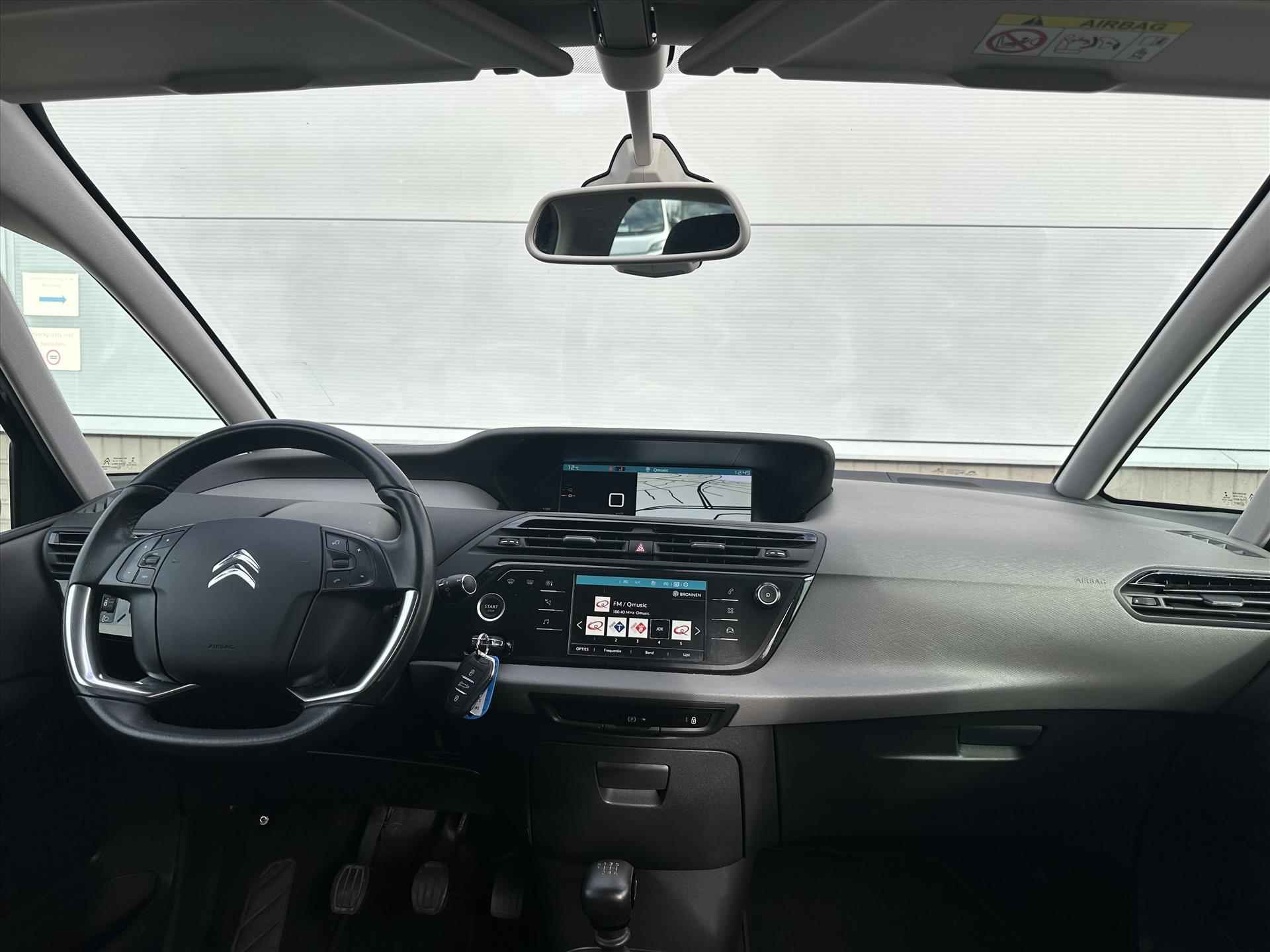 Citroen C4 Spacetourer 130pk Business | Navigatie | Climate control | Trekhaak | Parkeersensoren - 15/42