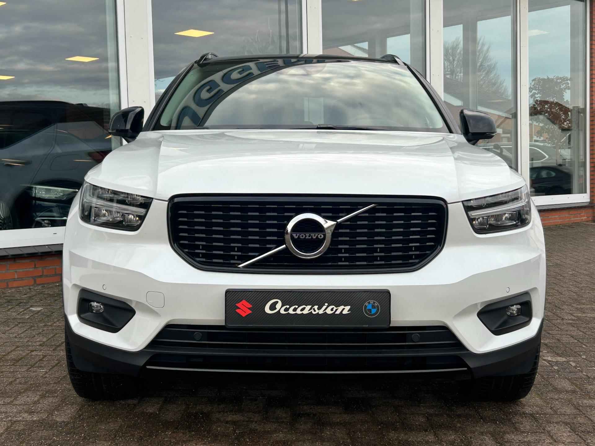 Volvo XC40 1.5 T4 Recharge R-Design Expression - Navi - Camera - 20 inch. - PDC - 6/24