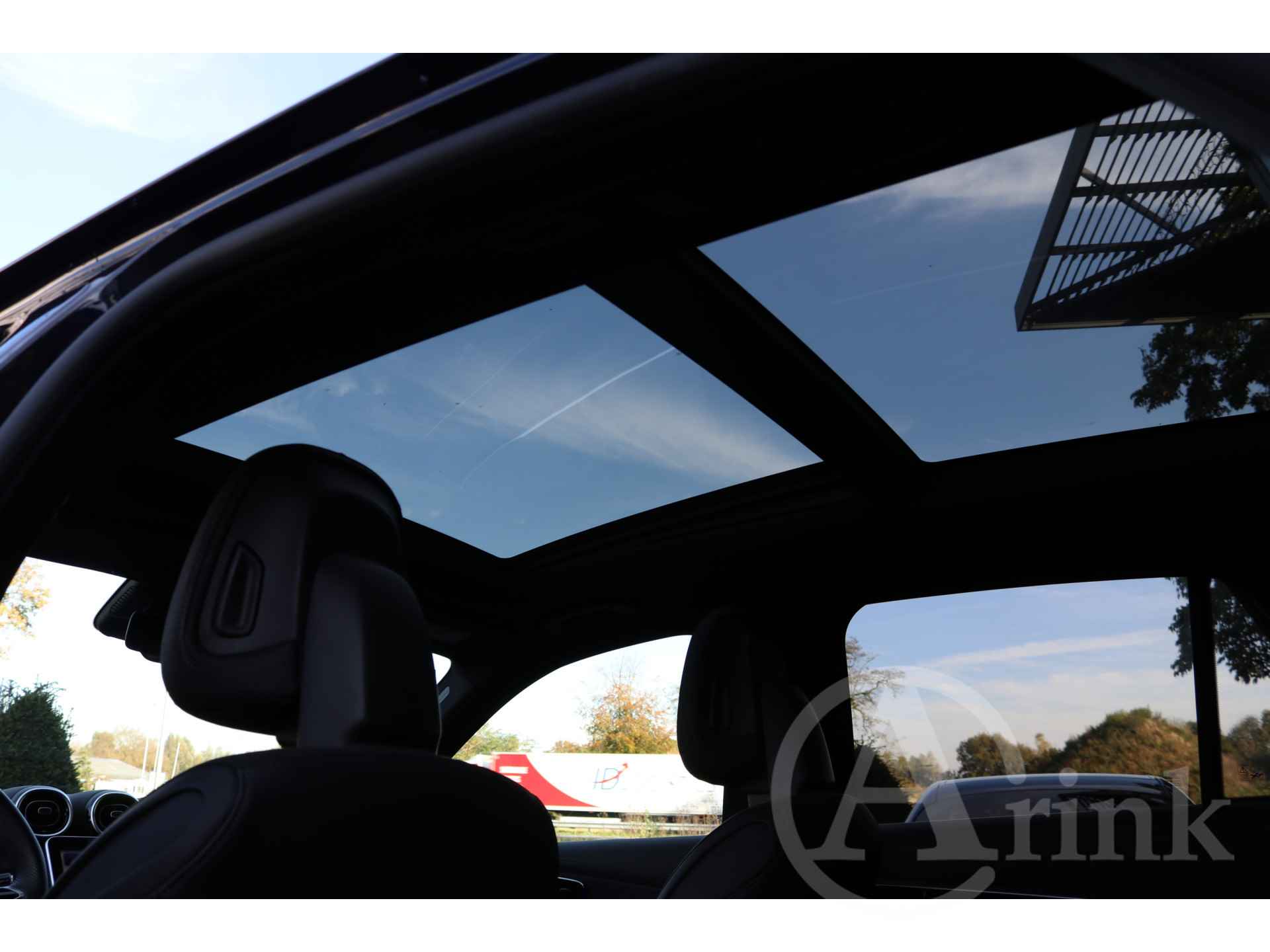 Mercedes-Benz GLC 200 4MATIC AMG Line Panoramadak, 360 Camera, Memorystoelen - 14/42