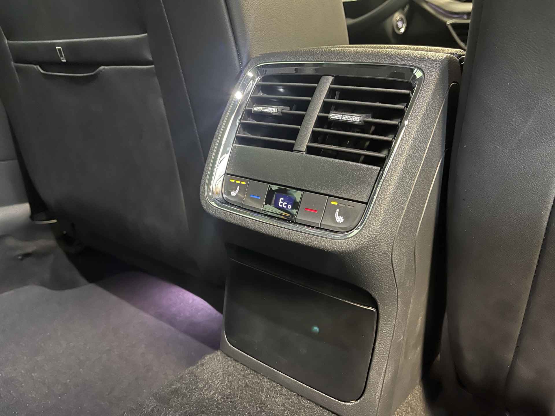 Škoda Octavia Combi 1.4 TSI iV MemorySeats/CrystalLight/AdaptieveCruise - 11/36