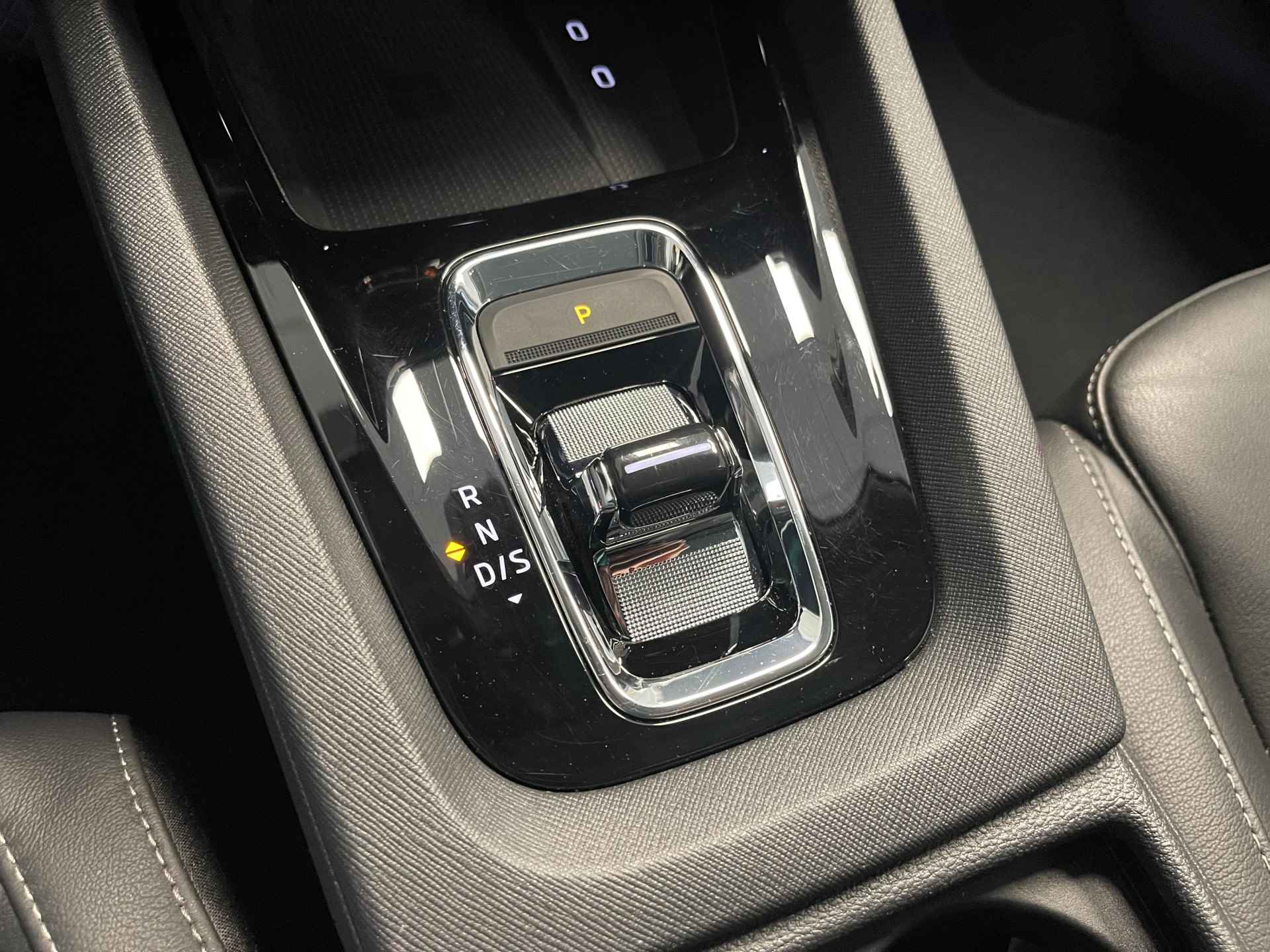 Škoda Octavia Combi 1.4 TSI iV MemorySeats/CrystalLight/AdaptieveCruise - 36/36