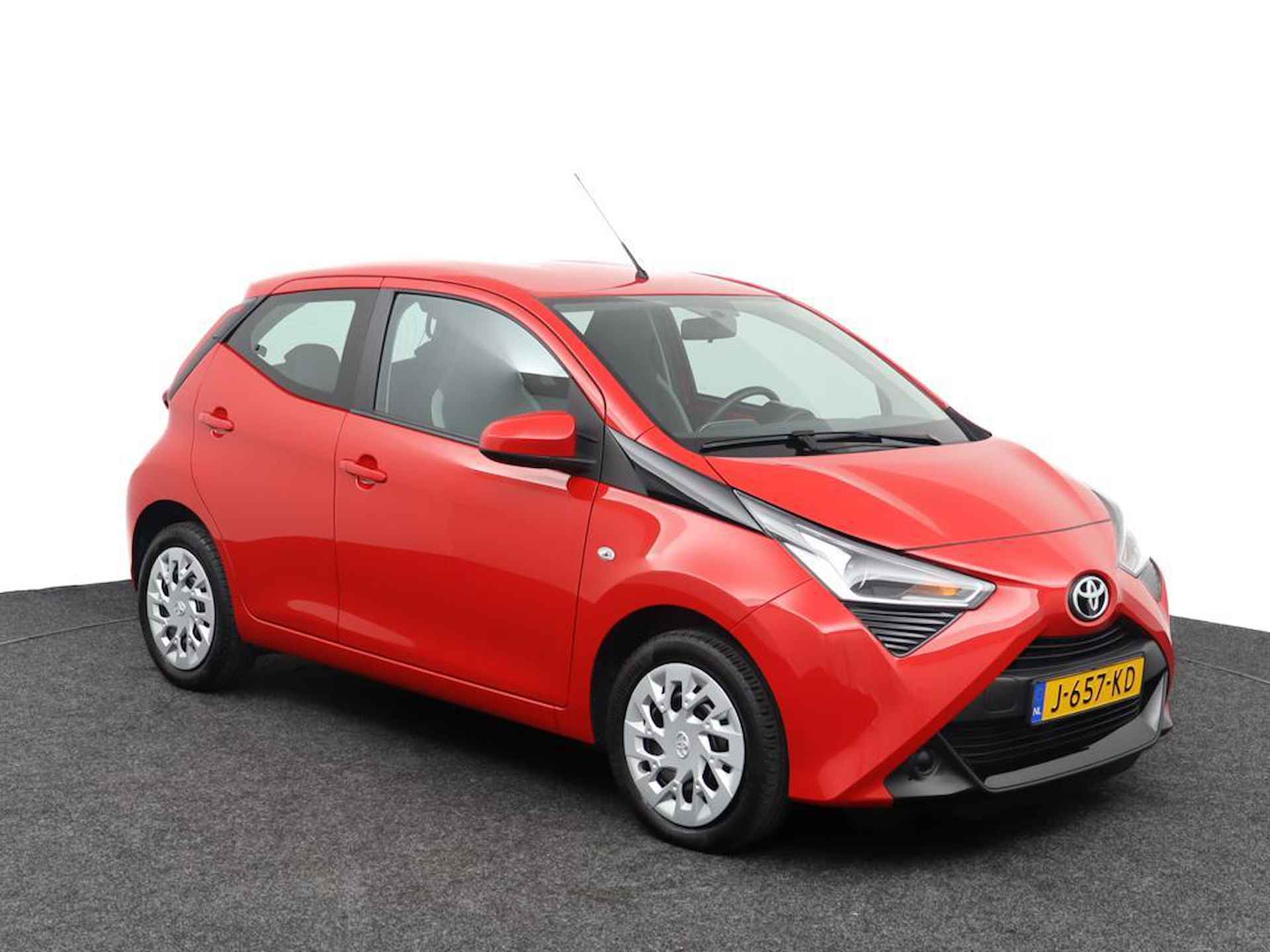 Toyota Aygo 1.0 VVT-i x-play |Apple carplay/Android auto | Achteruitrijcamera | - 14/45