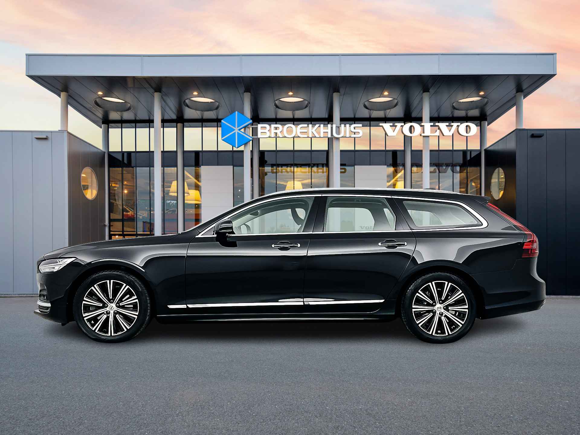 Volvo V90 B4 Inscription | Panoramadak | Head up | 360 Camera | Harman Kardon | Elektrische stoelen | Full LED | Trekhaak - 9/34