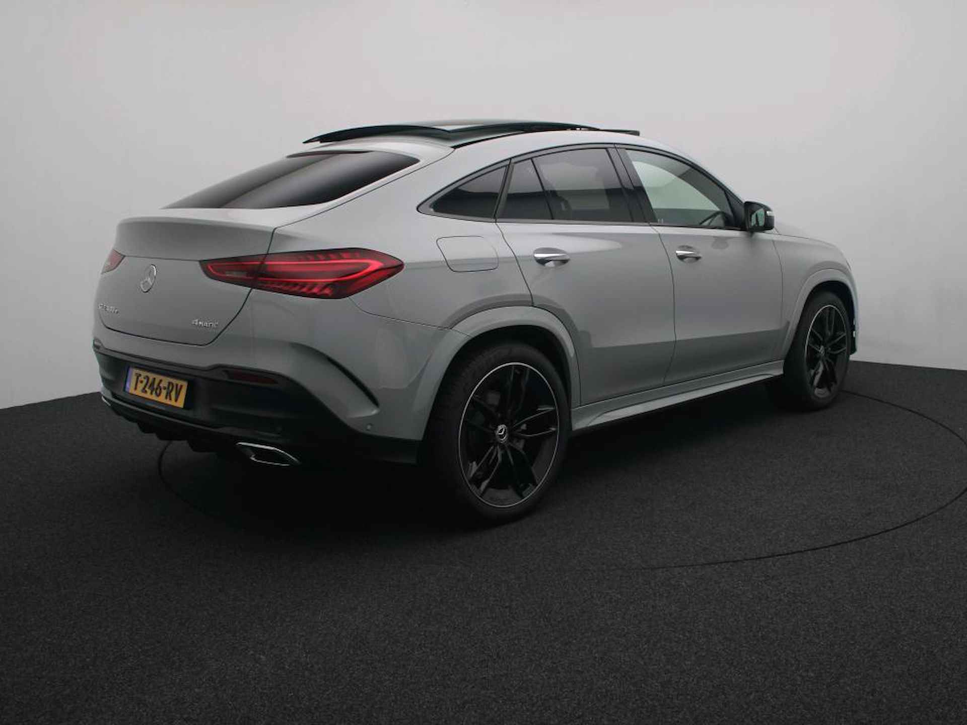 Mercedes-Benz GLE-klasse Coupé 400 e 4MATIC AMG Line Premium Plus / Panoramadak/ Night/ 22 inch/ Burmester/ FACELIFT - 2/18