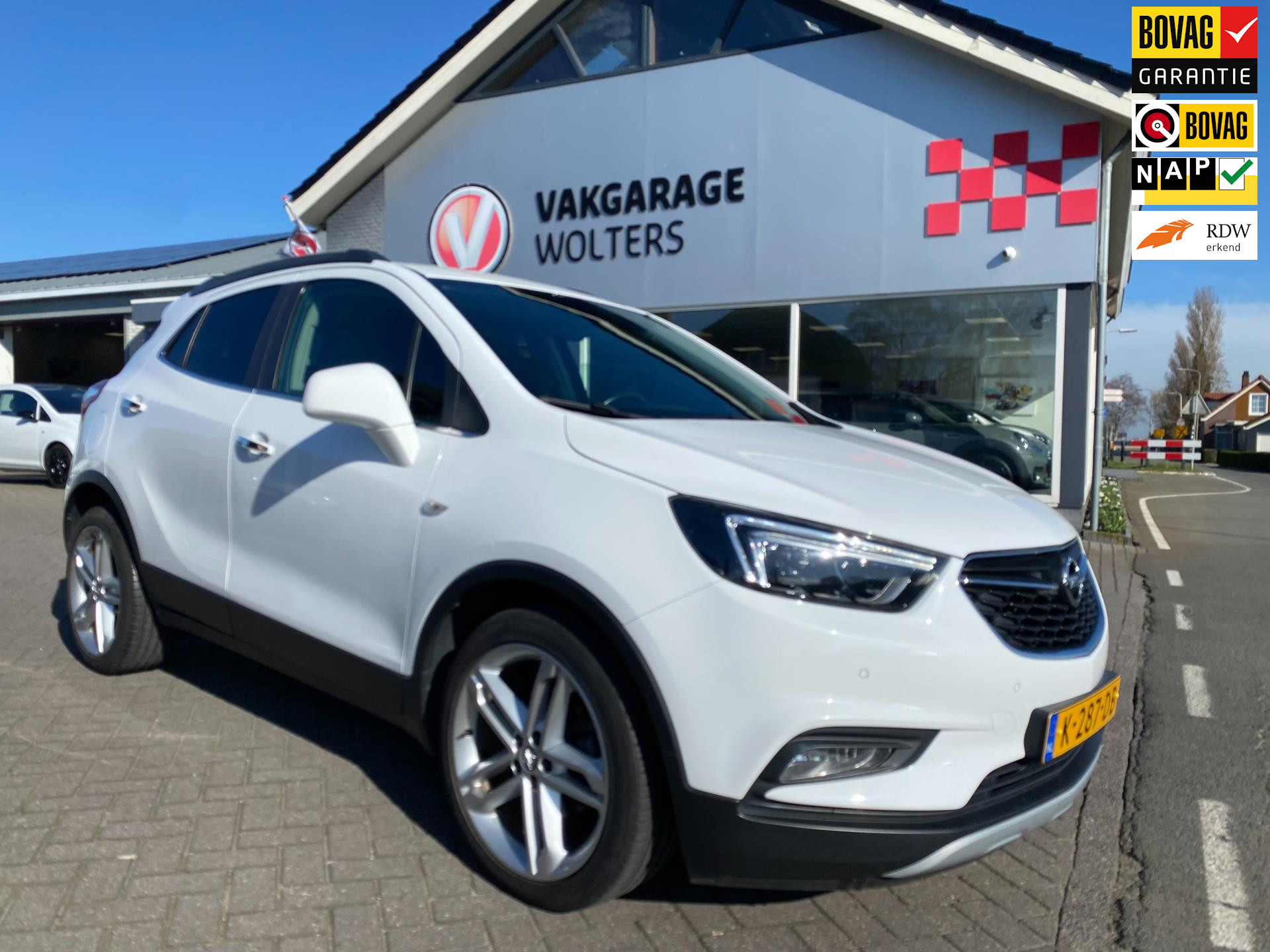 Opel Mokka X 1.4 Turbo Black Edition bij viaBOVAG.nl