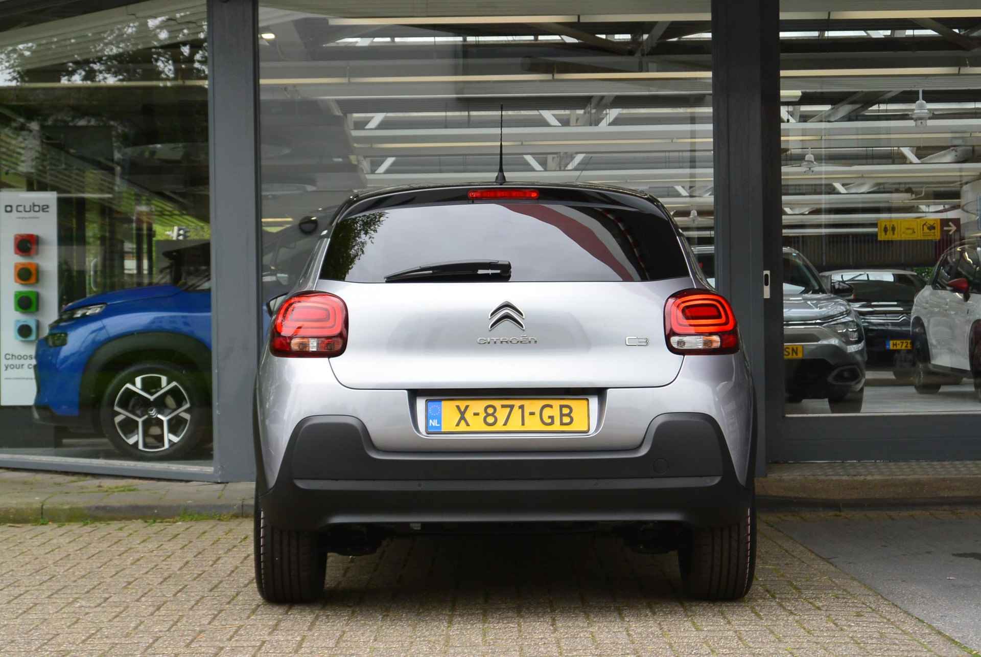 Citroën C3 PureTech 83pk Feel Edition │ Connect Nav DAB+ │ Keyless Entry & Start │ Achteruitrijcamera - 16/60