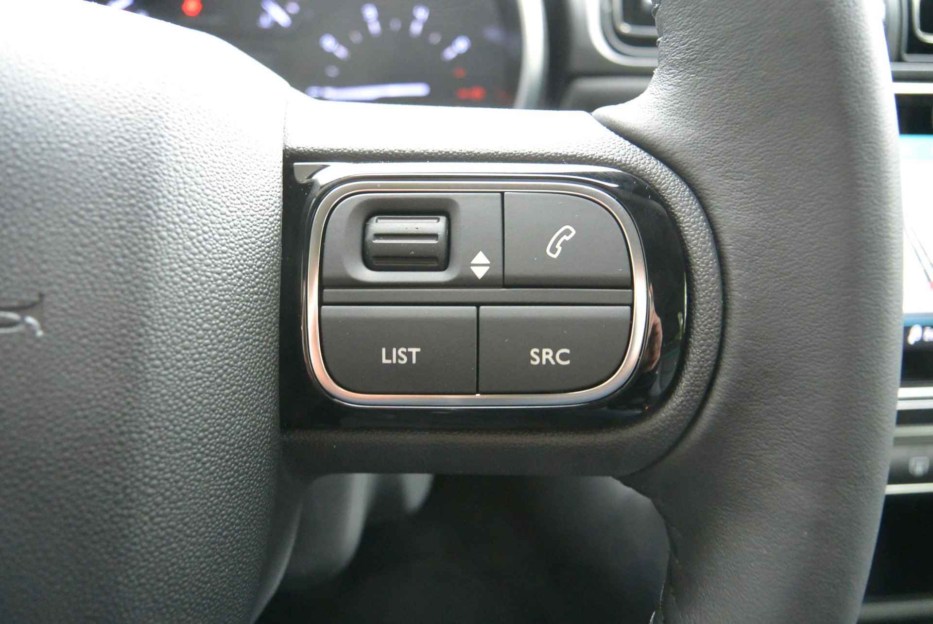 Citroën C3 PureTech 83pk Feel Edition │ Connect Nav DAB+ │ Keyless Entry & Start │ Achteruitrijcamera - 40/60
