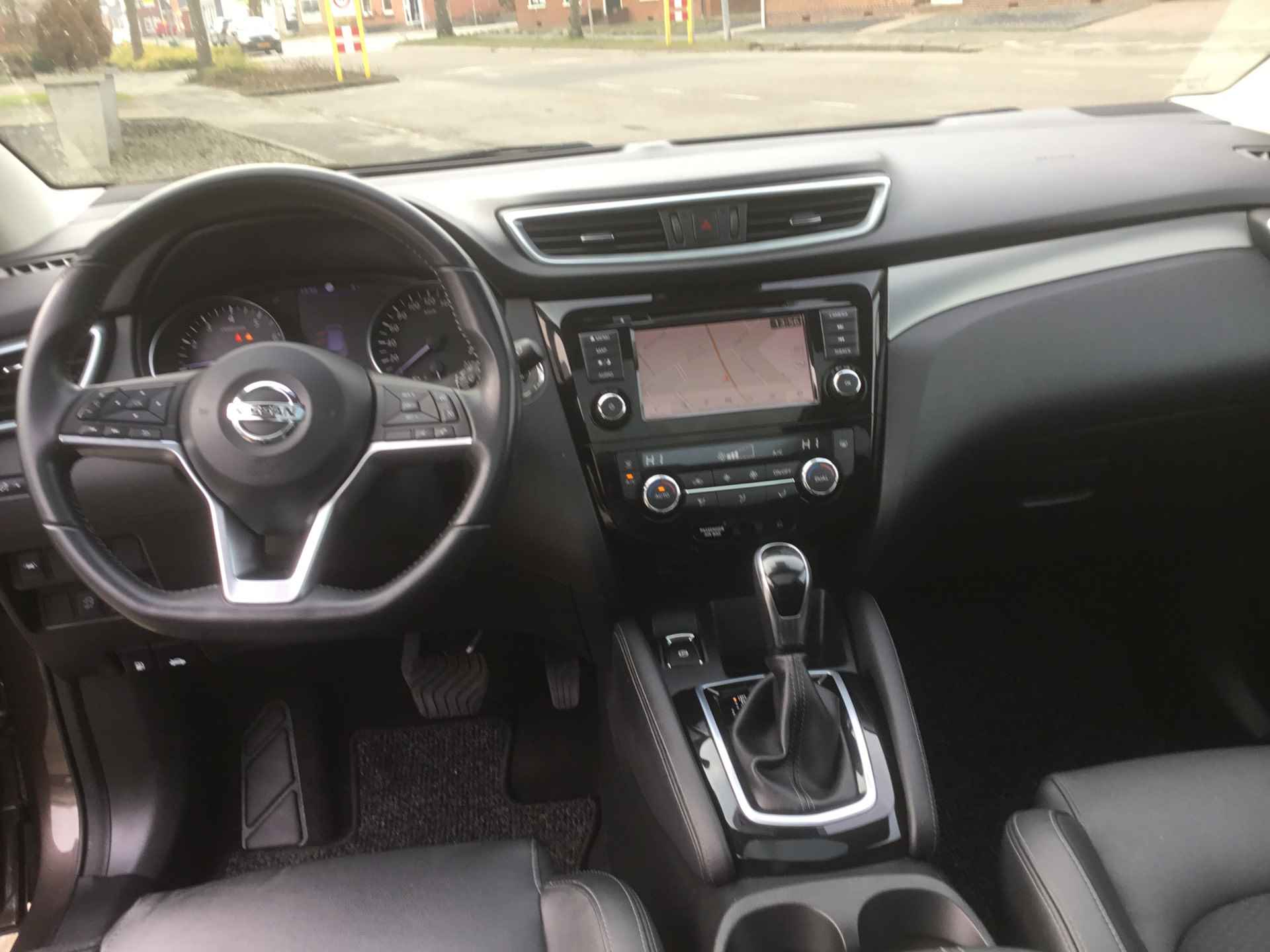 Nissan QASHQAI 1.3 DIG-T 160 DCT Tekna Panodak - 33/35