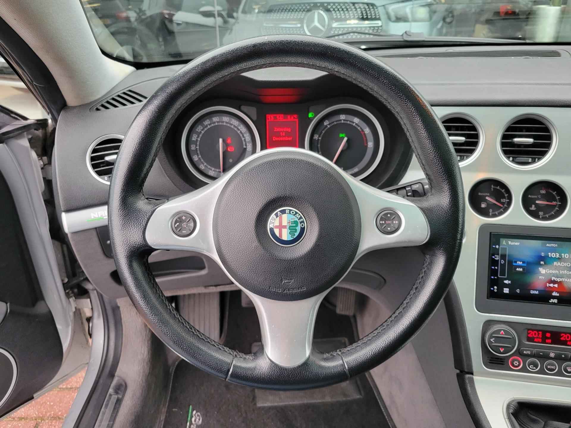 Alfa Romeo Brera 2.2 JTS SkyWindow | Cruise | NAP | Uiterst net - 5/38