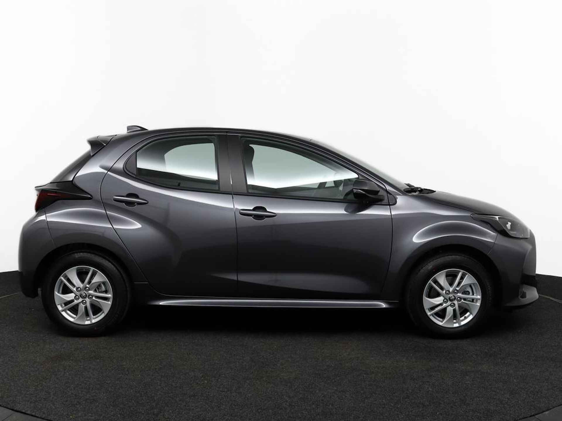 Toyota Yaris 1.5 Hybrid 115 Active | Adaptive Cruise Control | Apple Carplay | Android Auto | Achteruitrijcamera | - 13/41