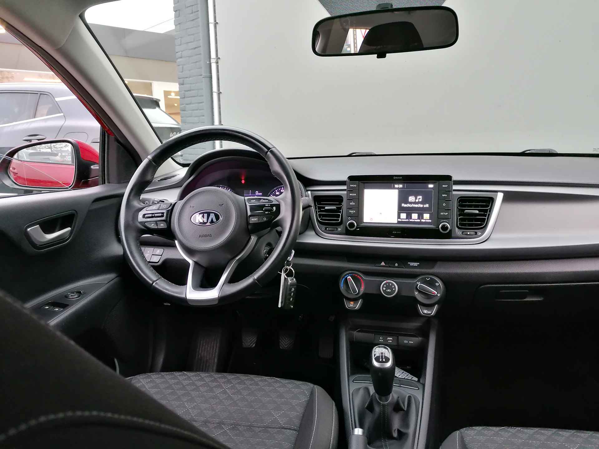 Kia Rio 1.0 TGDI ComfortPlusLine Navigator | CAMERA | NAVI | TREKHAAK | Wij bieden ook financiering mogelijkheden aan. - 12/23