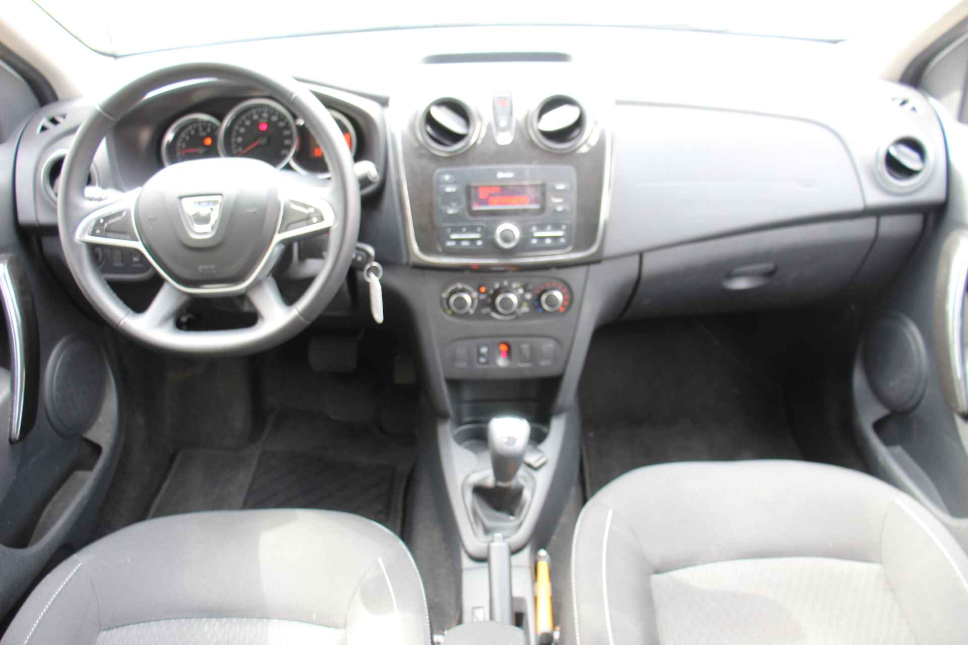 Dacia Sandero 0.9 TCe Laureate - Automaat - 3/40