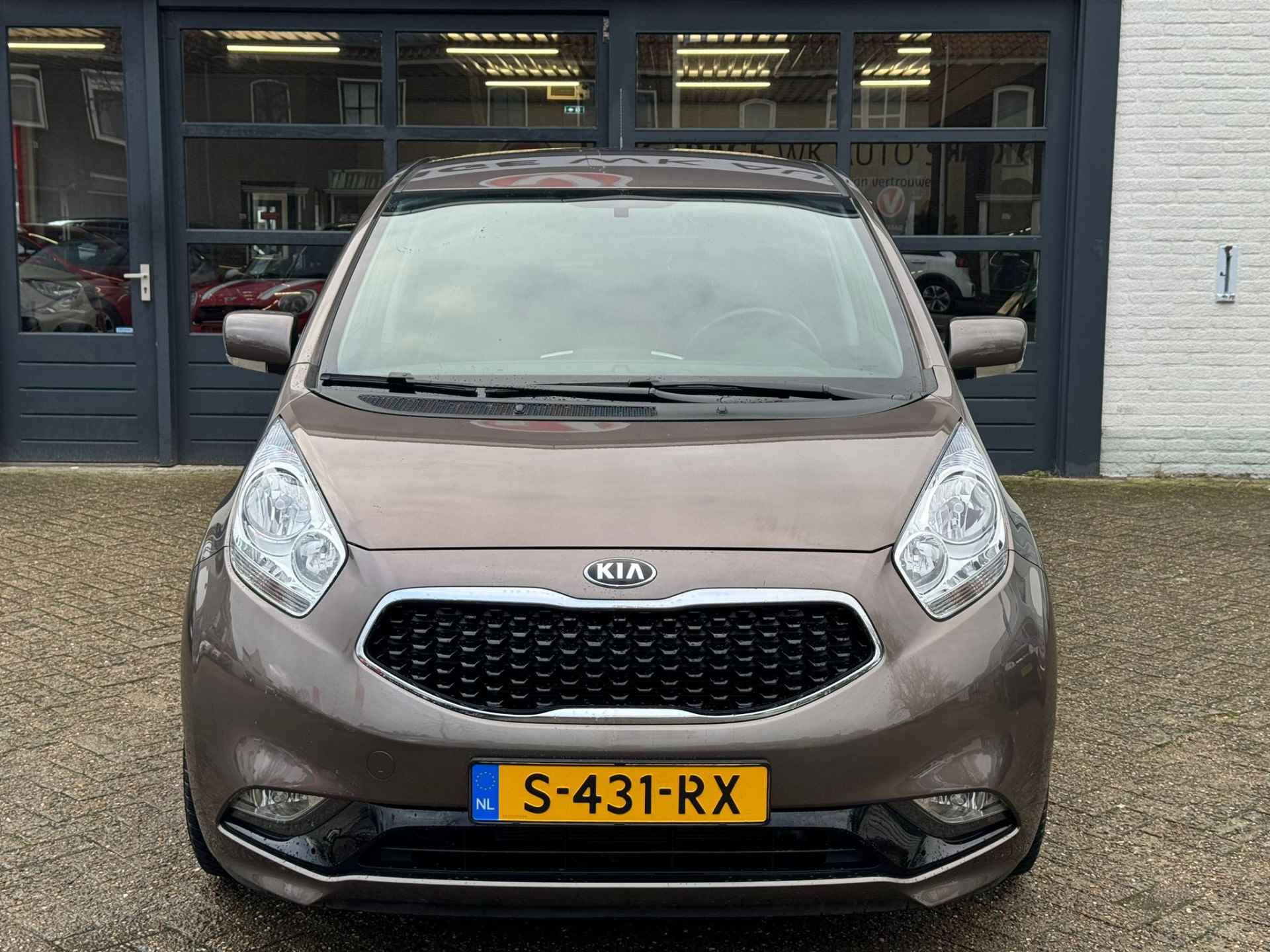 Kia Venga 1.6 CVVT ExecutiveLine - Trekhaak - Stoelverwarming - Navi - 16/23