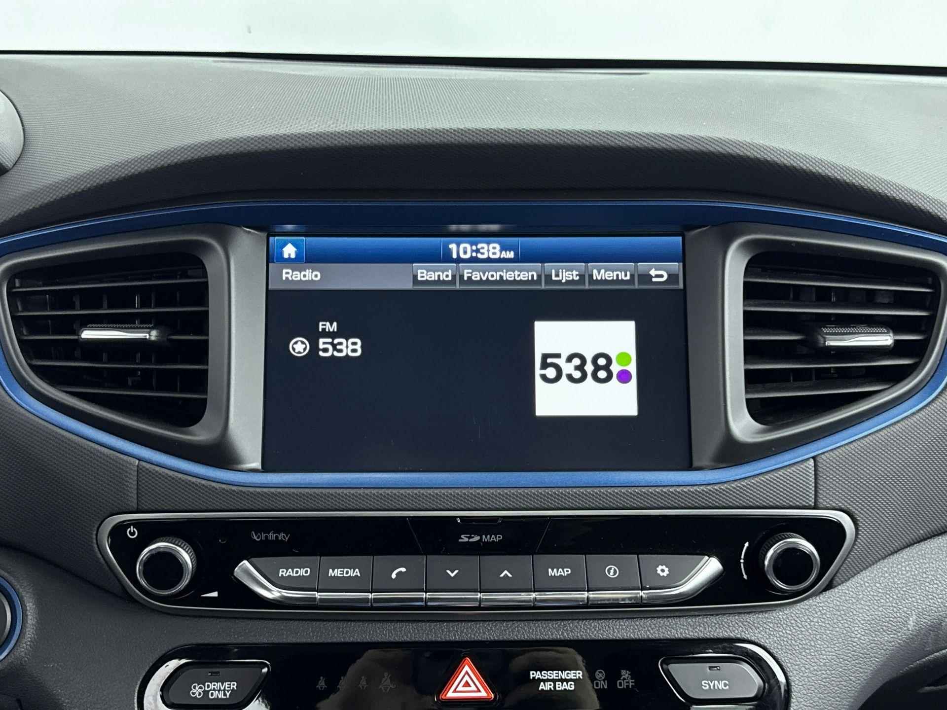 Hyundai IONIQ 1.6 GDi Comfort | Navigatie | Camera | Keyless | Climate control - 16/33