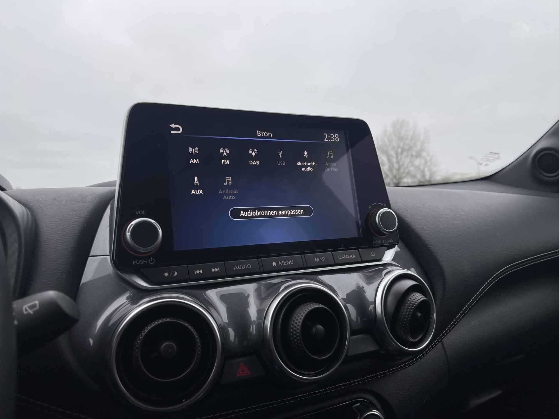 Nissan Juke 1.0 DIG-T N-Design | Navigatie | Camera | Apple Carplay/Android Auto | 19'' Velgen | Cruise & Climate Control | Rijklaarprijs! - 17/24