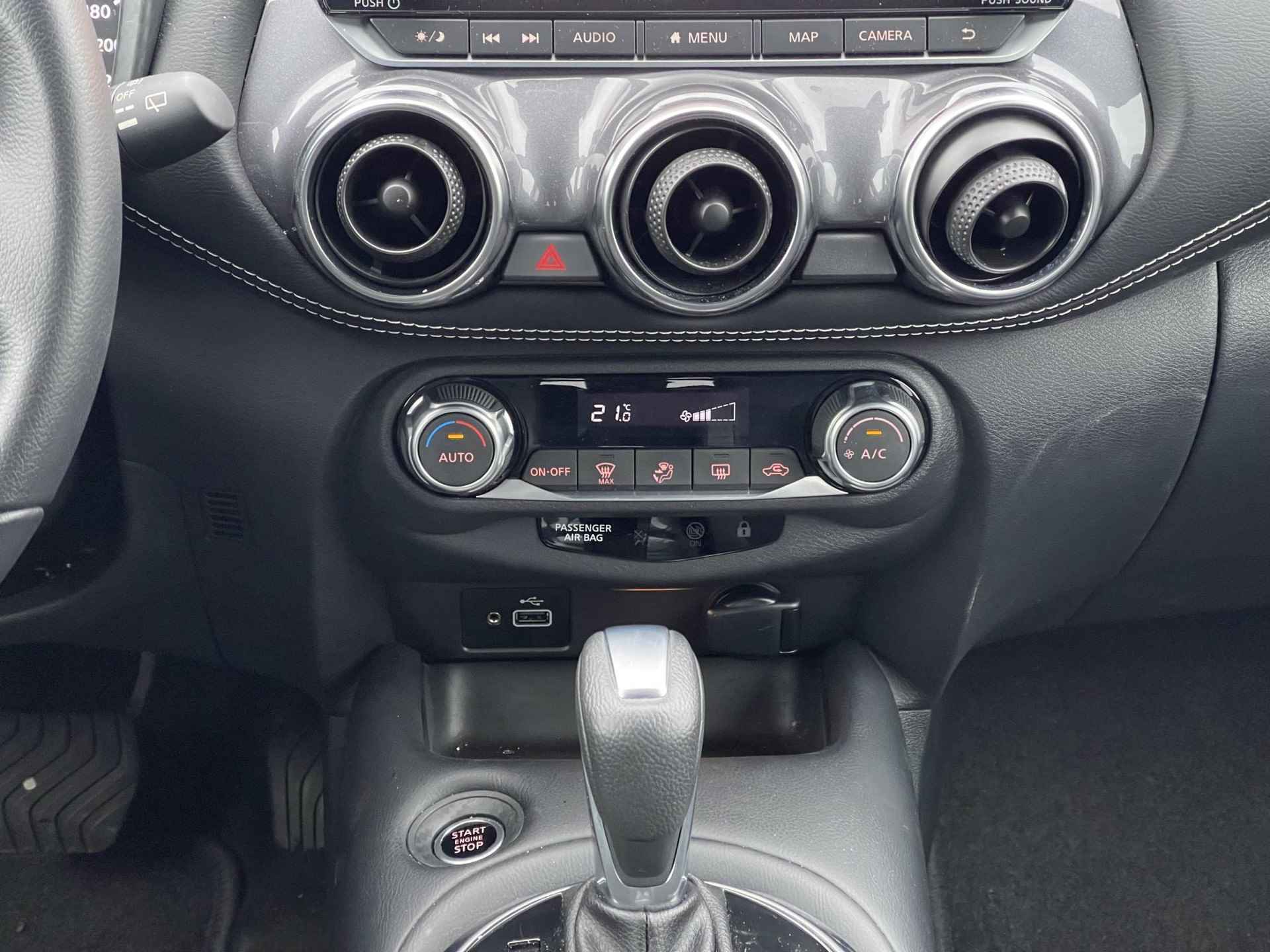 Nissan Juke 1.0 DIG-T N-Design / PRIJS = RIJKLAAR! / Navigatie | Camera | Apple Carplay/Android Auto | 19'' Velgen | Cruise & Climate Control - 19/24