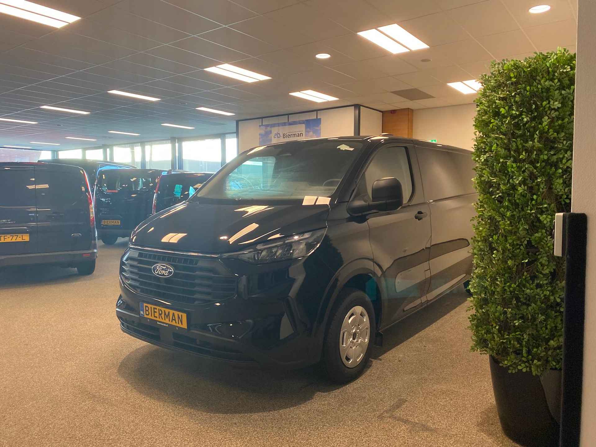 Ford Transit Custom L2H1 Rolstoelbus Bodemverlaging XXL 145cm - 6/36