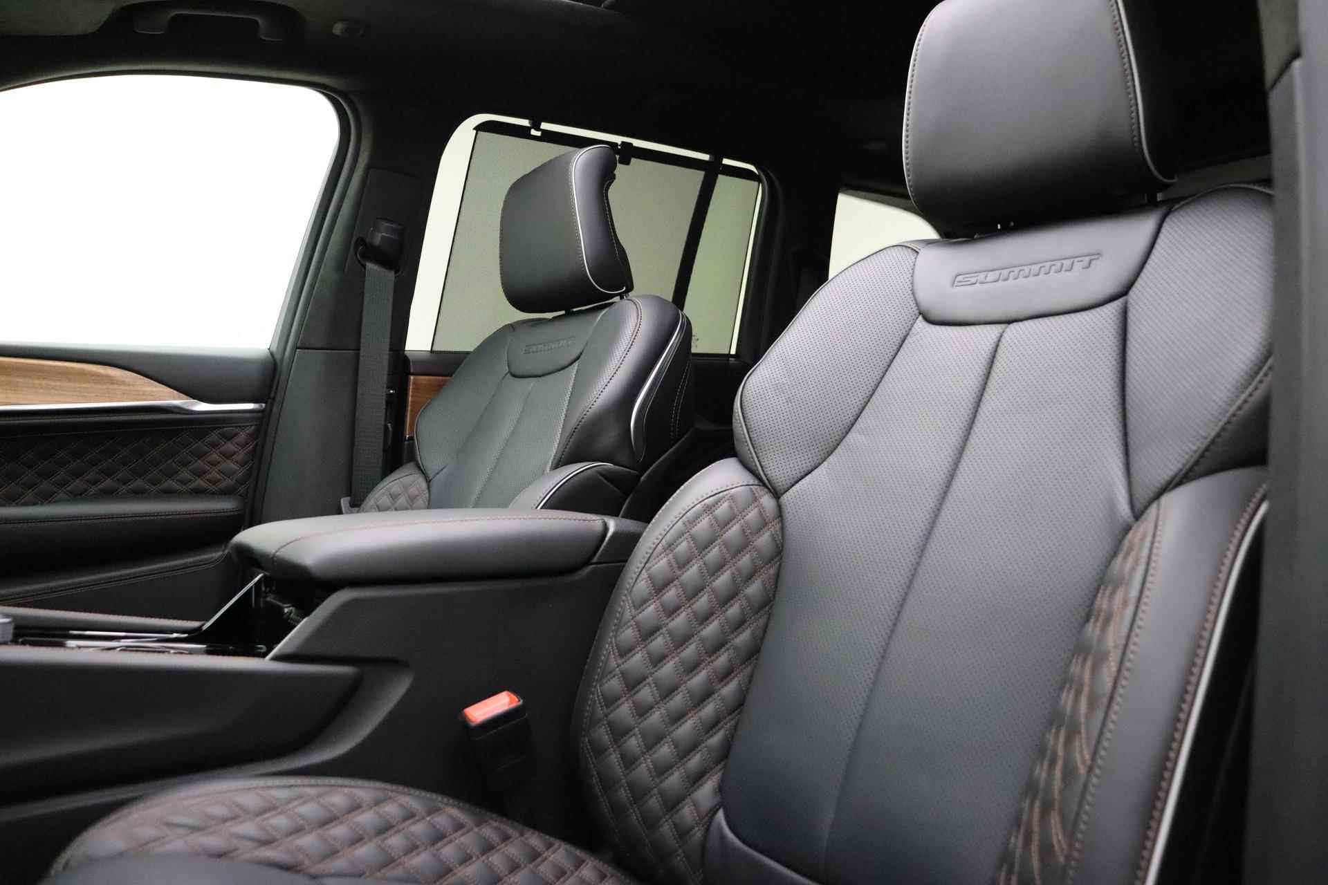 Jeep Grand Cherokee 2.0 Summit Reserve 4xe | € 7.000,- actiekorting! | Luchtvering | Panoramadak | Lederen bekleding | Passenger display | McIntosch audio | Stoelverwarming/Ventilatie | Exclusief uit voorraad leverbaar! - 8/58