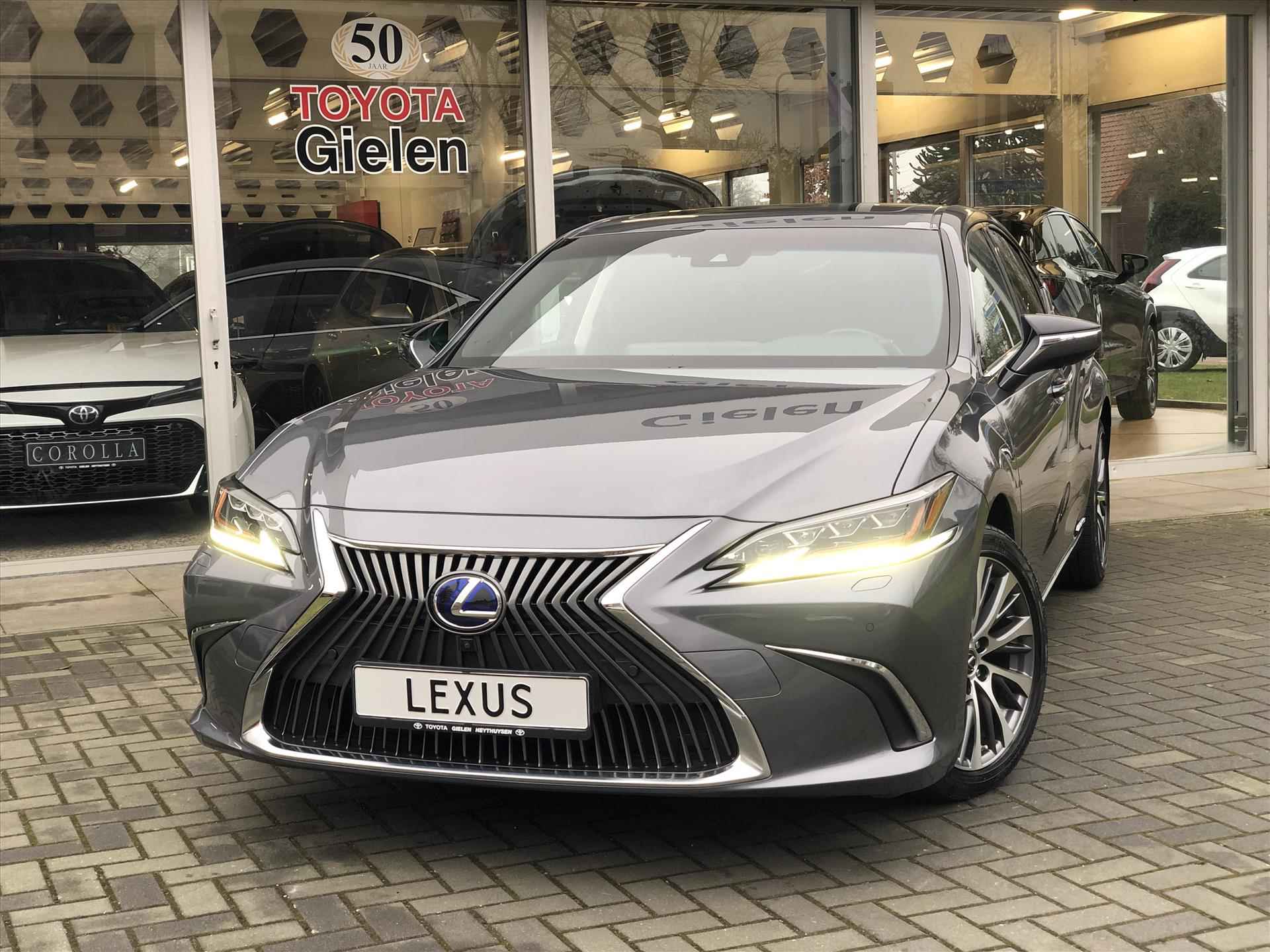 Lexus Es 300h Executive Line | Schuifdak, Navigatie, 360 Camera, Stoelventilatie, Leer, Geheugenfunctie, Dodehoekherkenning - 2/49