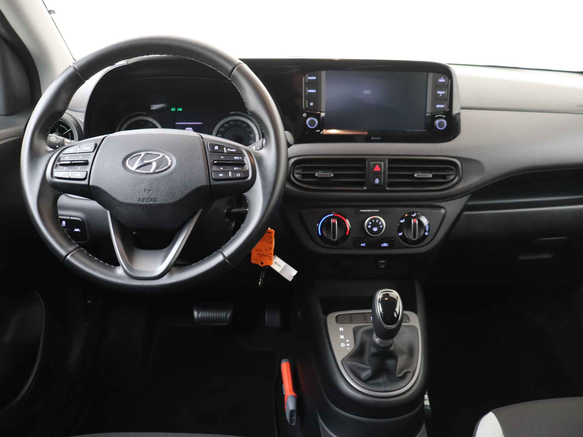 Hyundai i10 1.0 Comfort 5-zits | Navigatie by App | Airco - 6/29