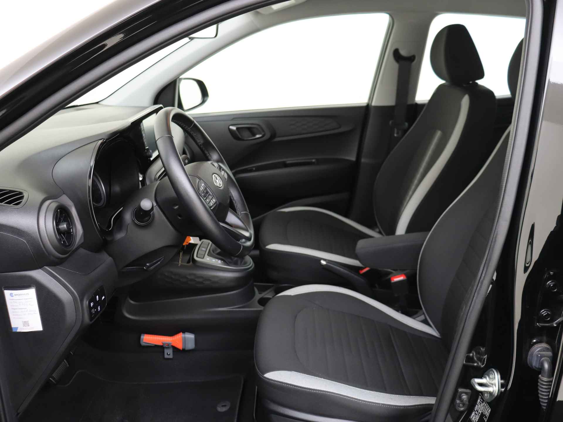 Hyundai i10 1.0 Comfort 5-zits | Navigatie by App | Airco - 10/29