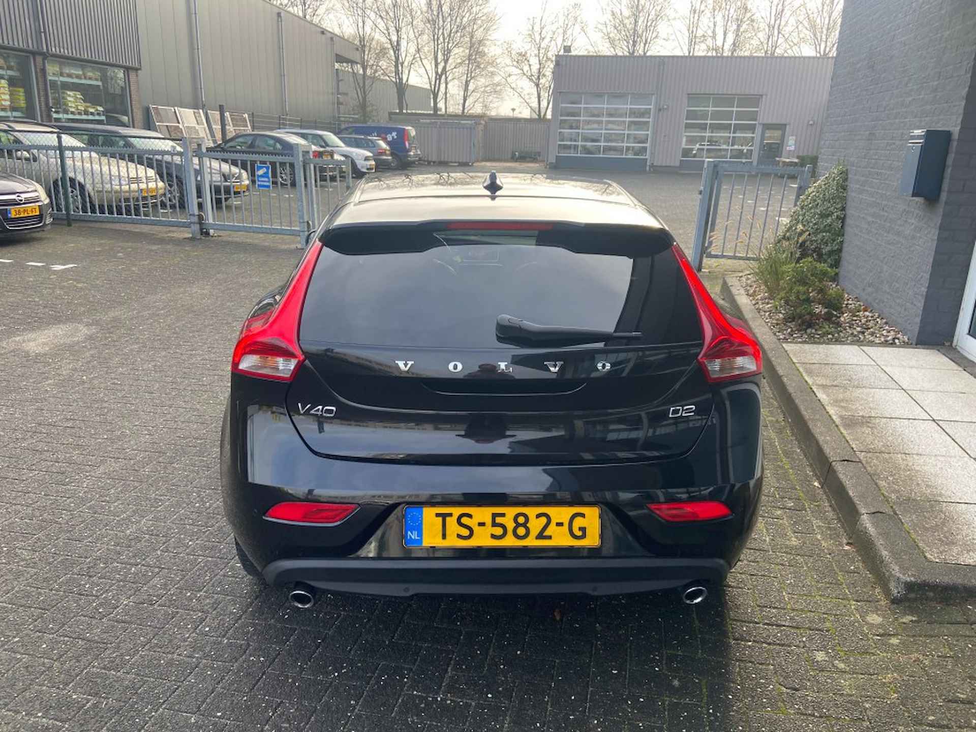 VOLVO V40 2.0 D2 EDITION+ GEARTRONIC - 7/28