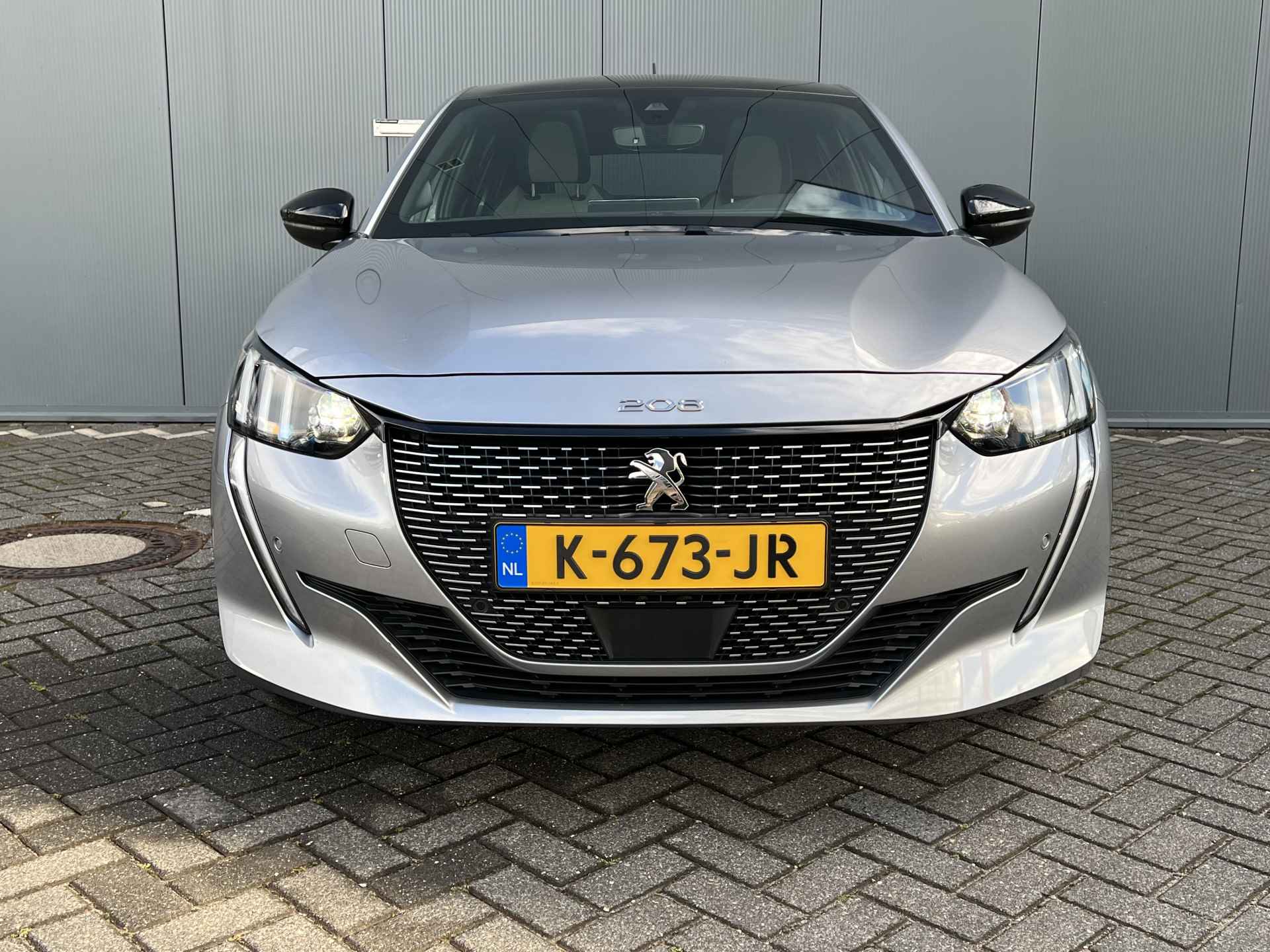 Peugeot e-208 50 kWh 136pk GT Première / € 2.000,- subsidie | Leder | Camera | Climate | Carplay | Keyless | Navigatie | Full - Led | Winterpa - 5/29