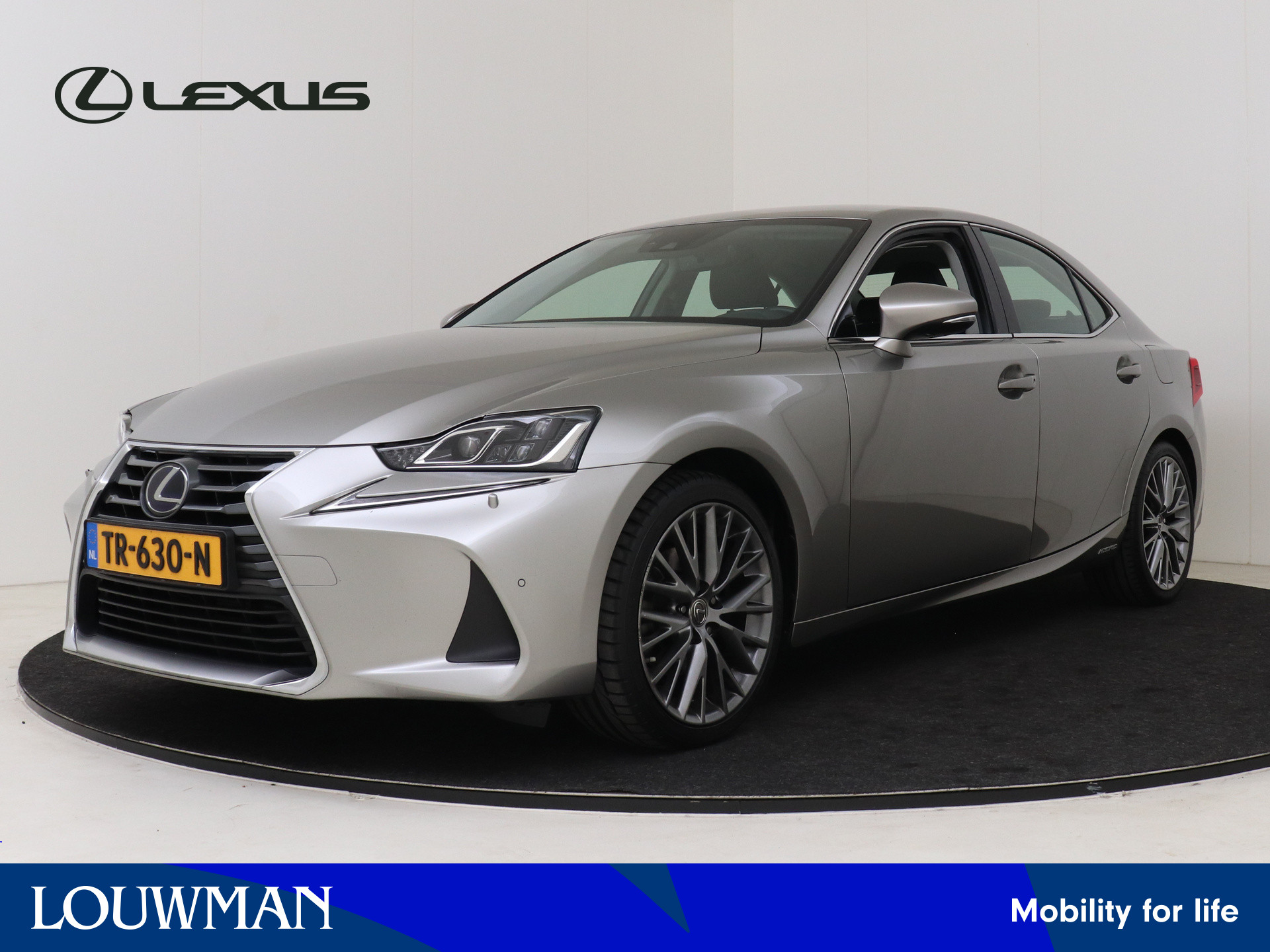 Lexus IS 300h Hybrid Luxury Line | Safety System | Premium Navigatie |Stoel-Koeling & Verwarming |