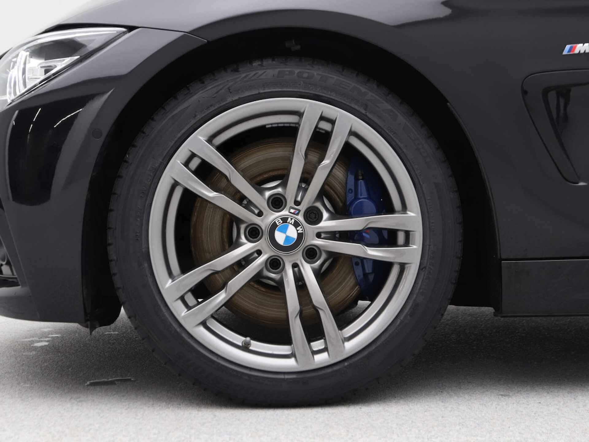 BMW 4 Serie Cabrio 430i High Executive - 29/31