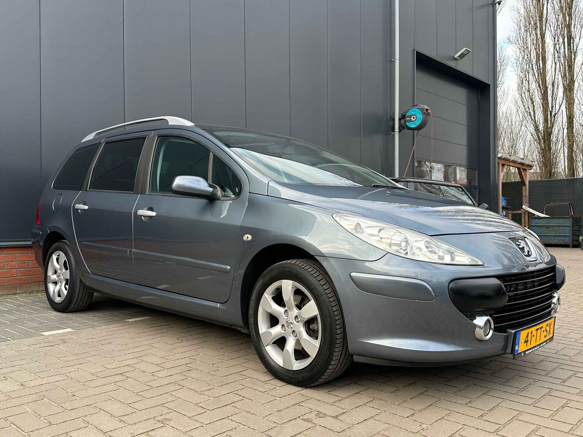 Peugeot 307 SW 2.0-16V Pack (Nieuwe APK) - 2/31