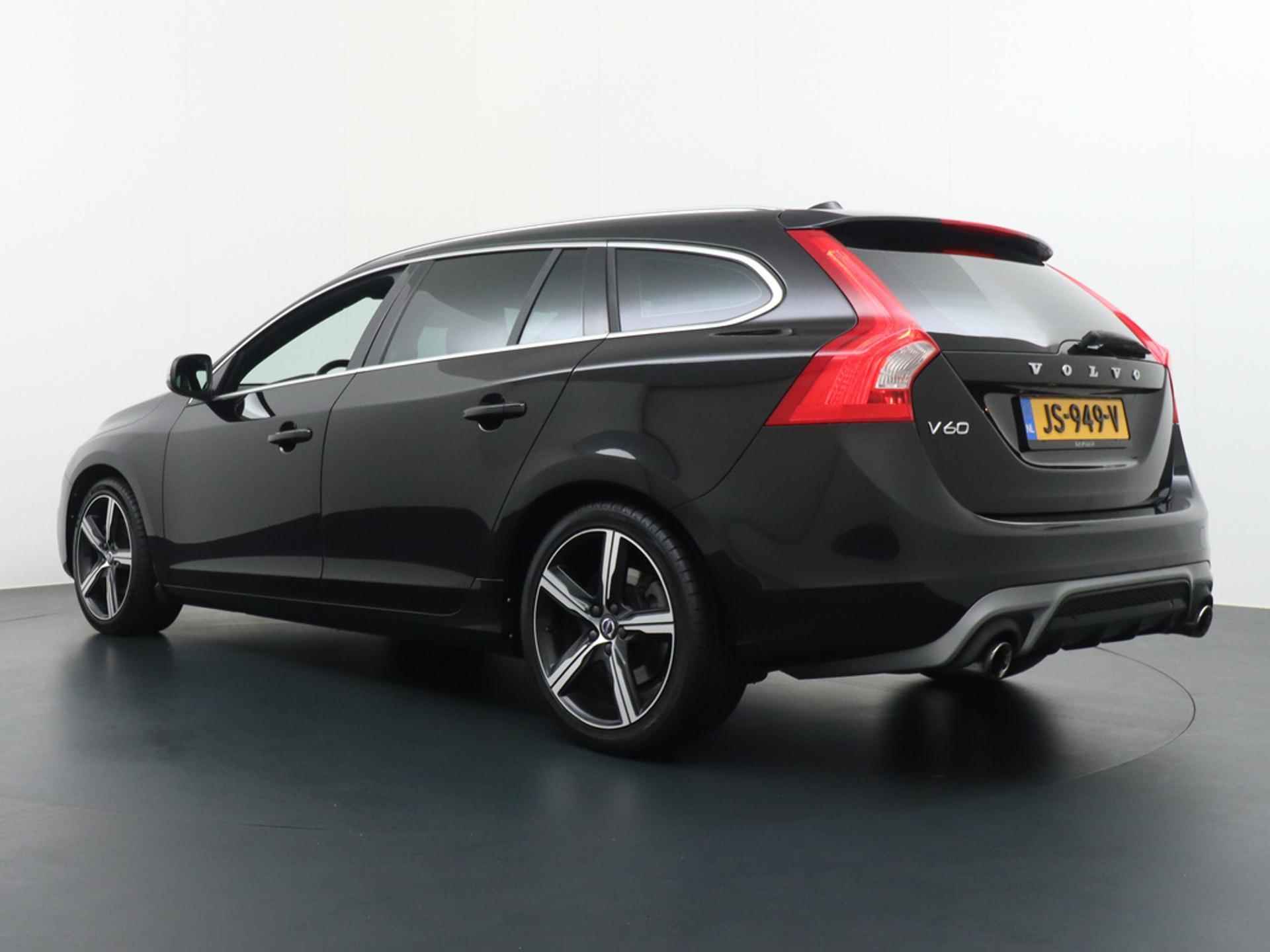 Volvo V60 2.0 T3 R-Design Xenon/Standkachel/18inch/Navi etc. - 6/43