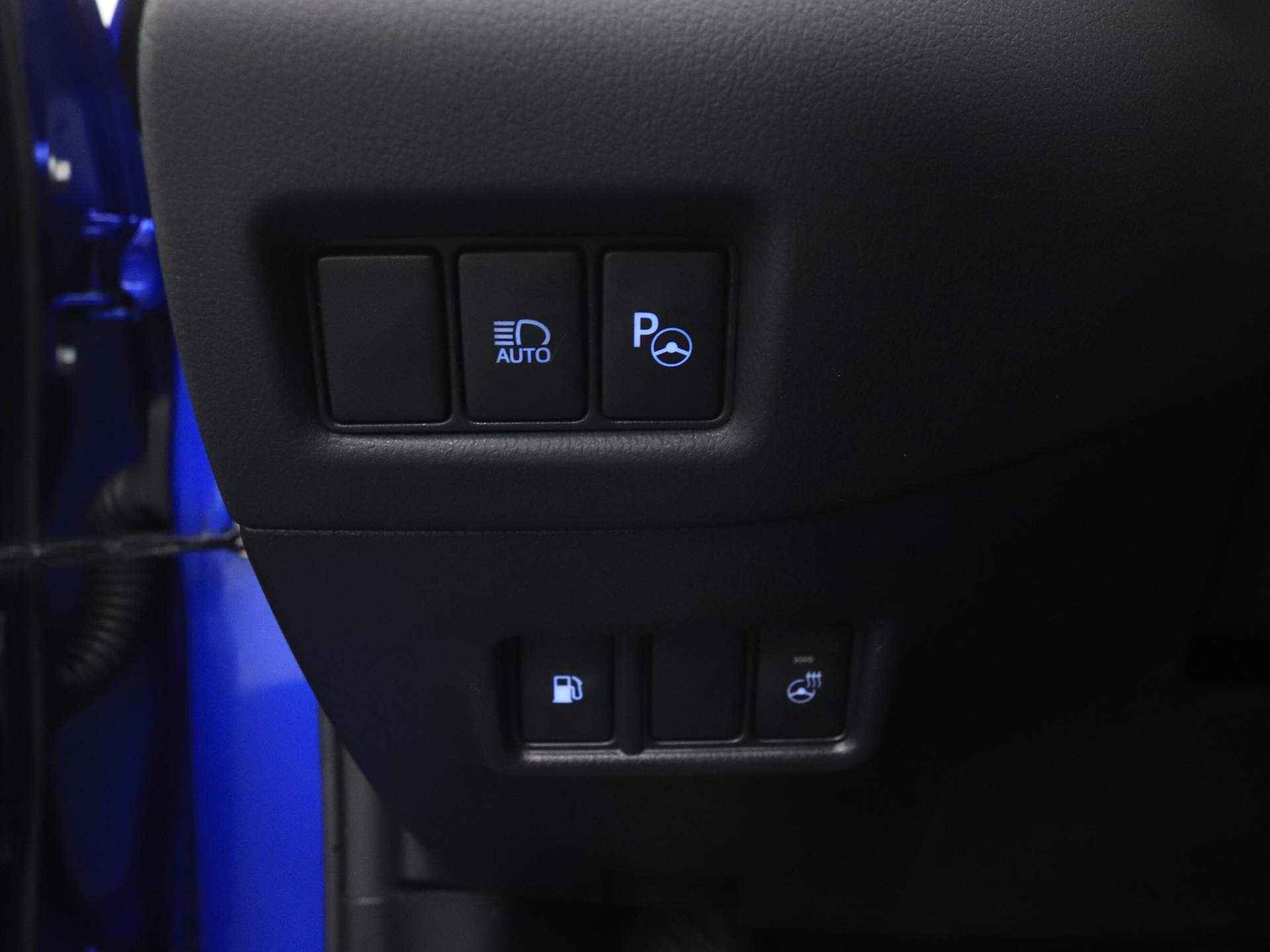 Toyota C-HR 1.8 Hybrid Style Ultimate | NL-Auto | JBL-Audio | LED verlichting | - 29/41